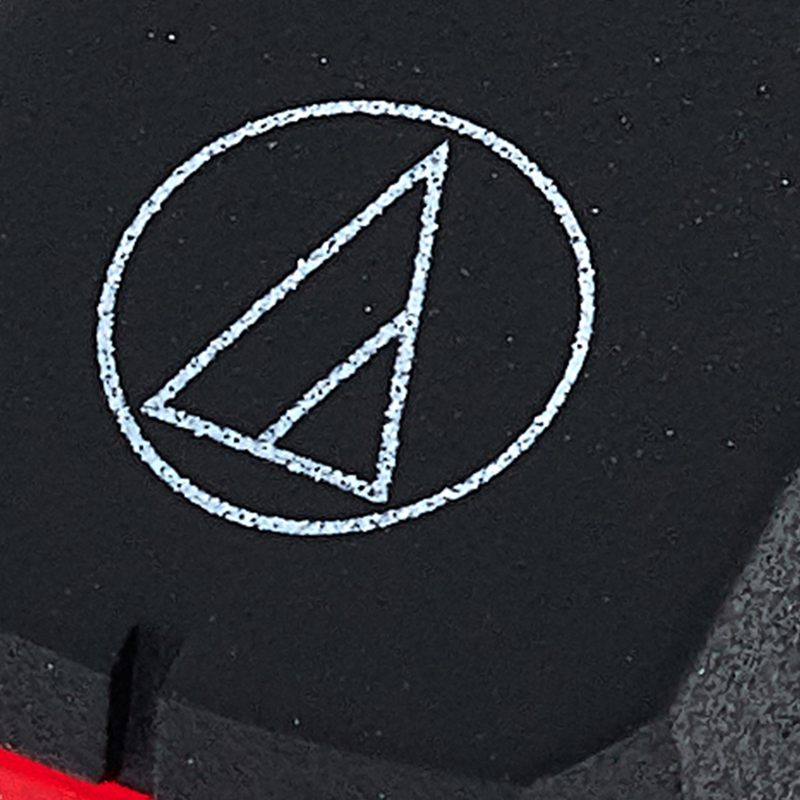 Audio-Technica AT-XP5, Logo