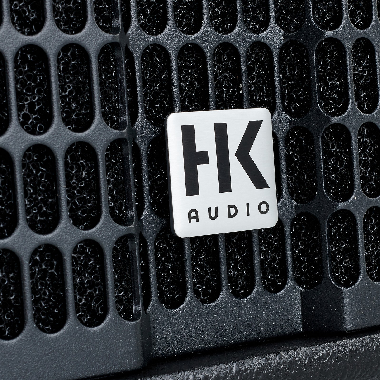 HK Audio Linear 5 MKII 110 XA, Logo