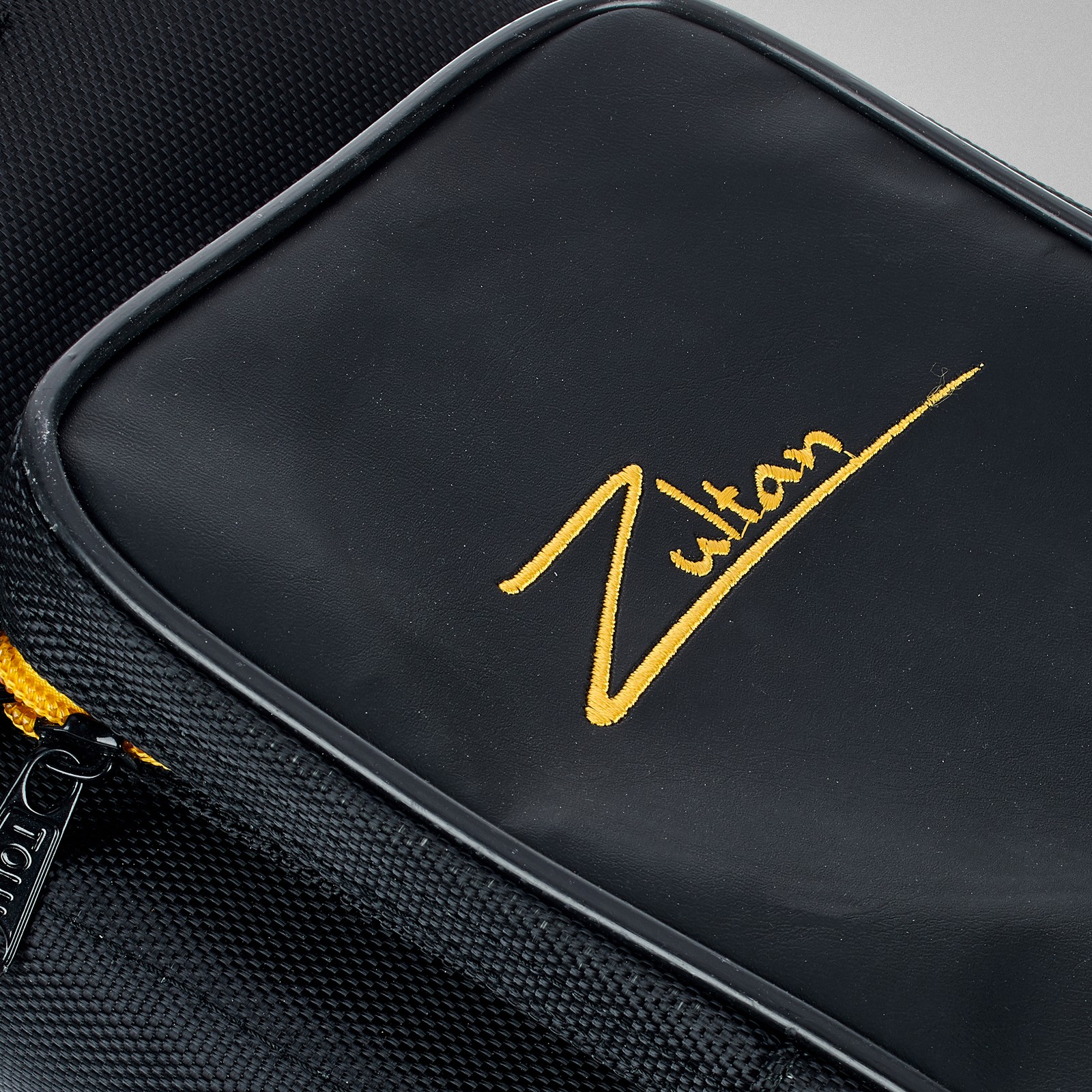 Logo auf dem Zultan The Stick Bag