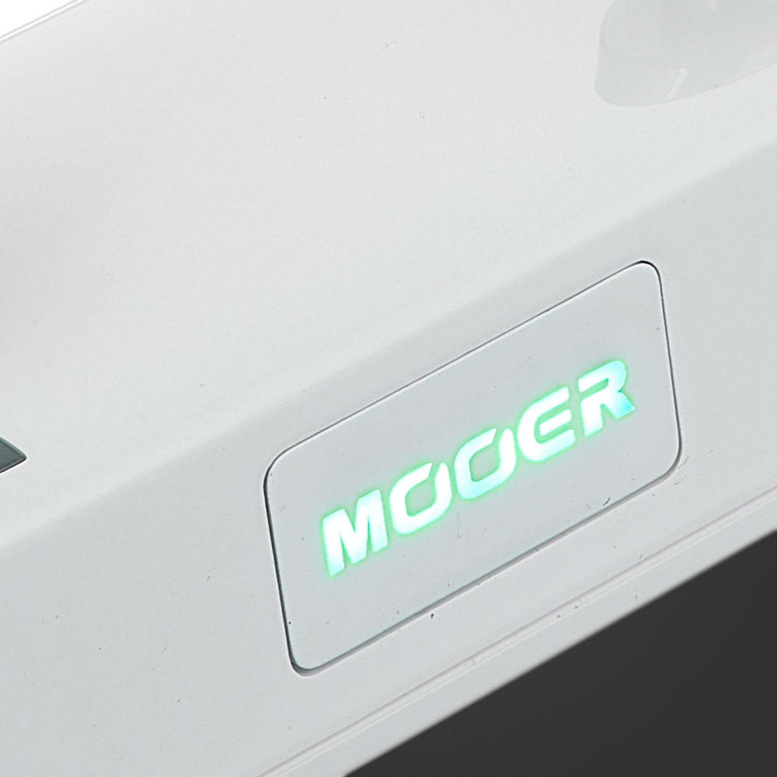 Mooer F4 Wireless Footswitch WH, Logo