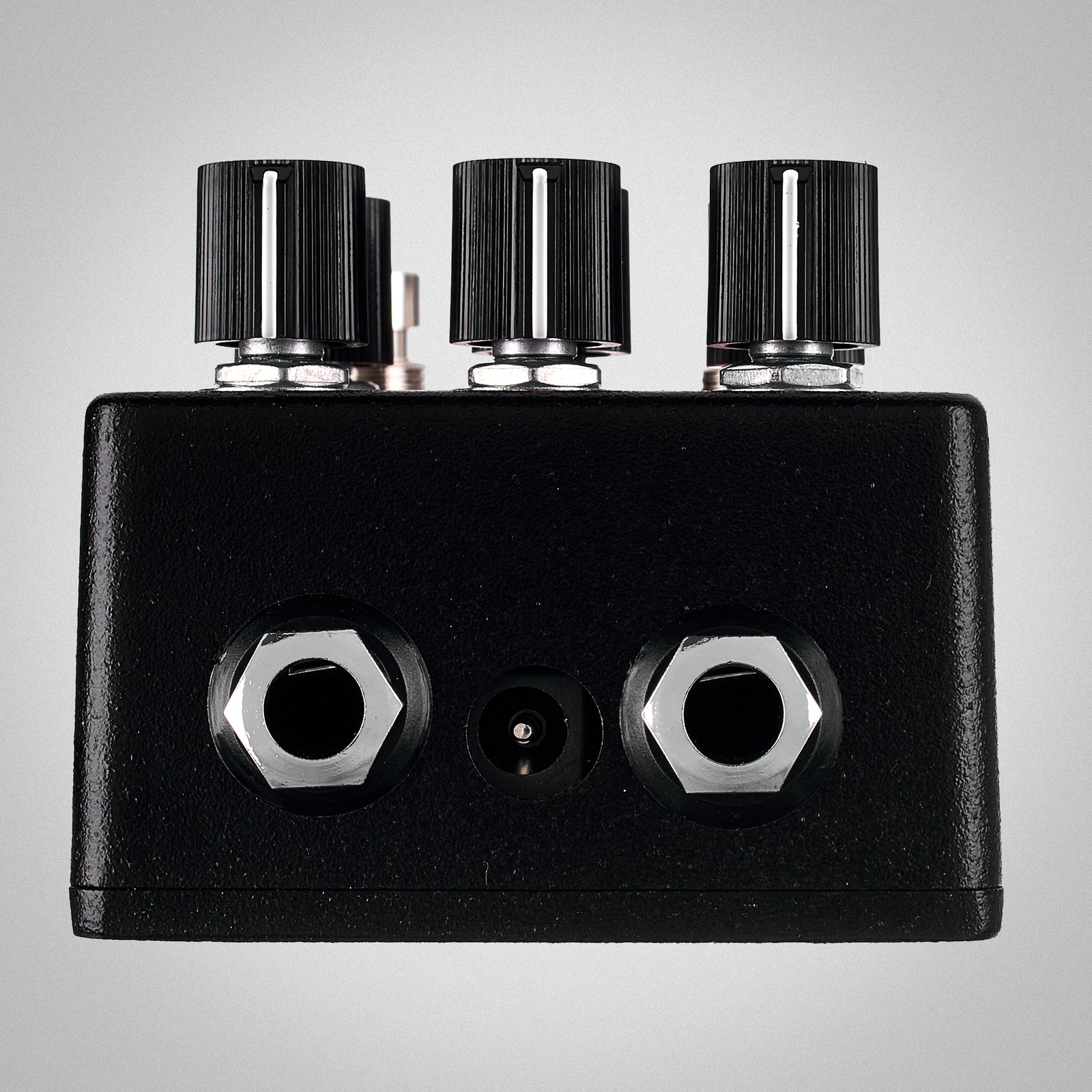 EarthQuaker Devices Sunn O))) HalfLife, Anschluss