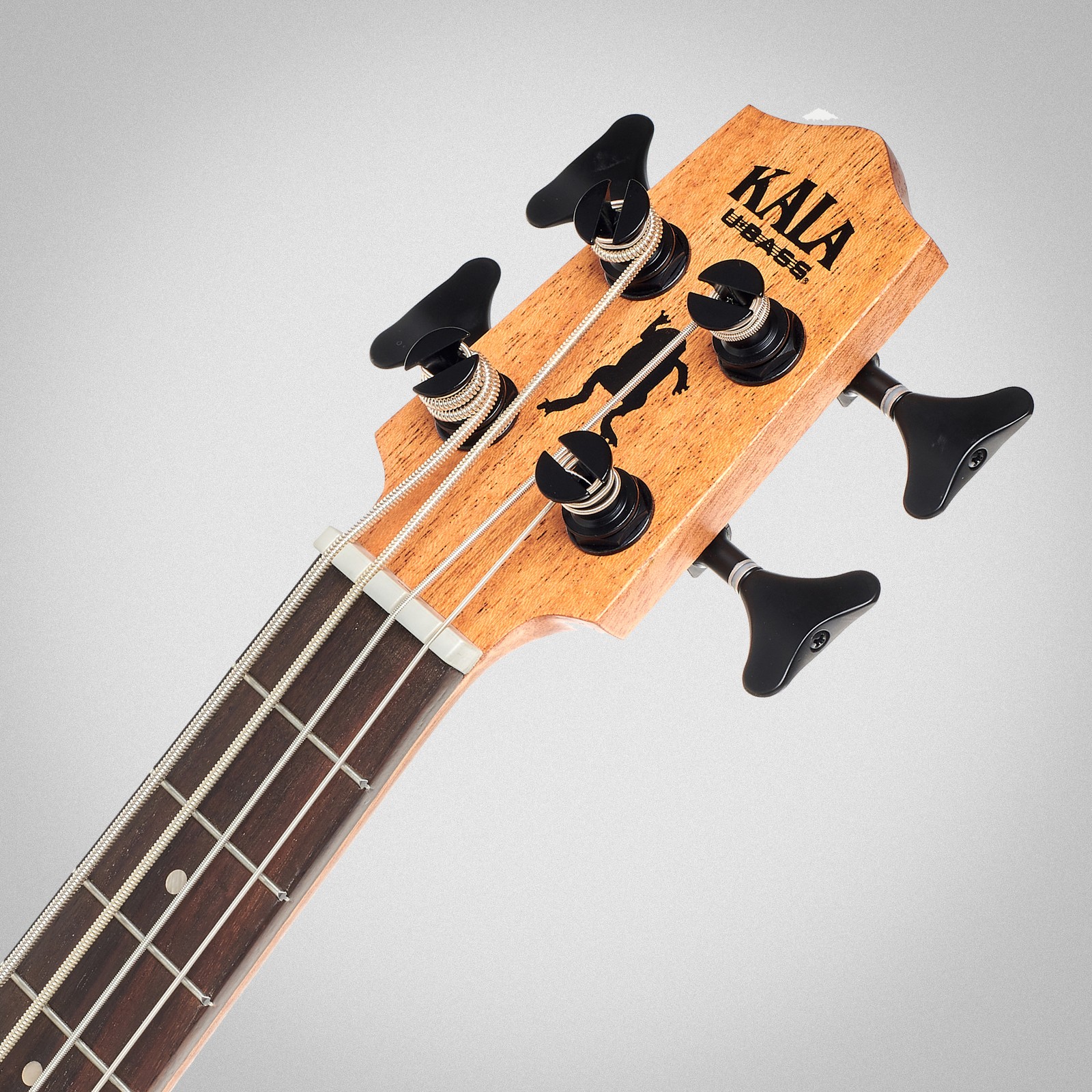 Kala U-Bass Wanderer, headstock with logo