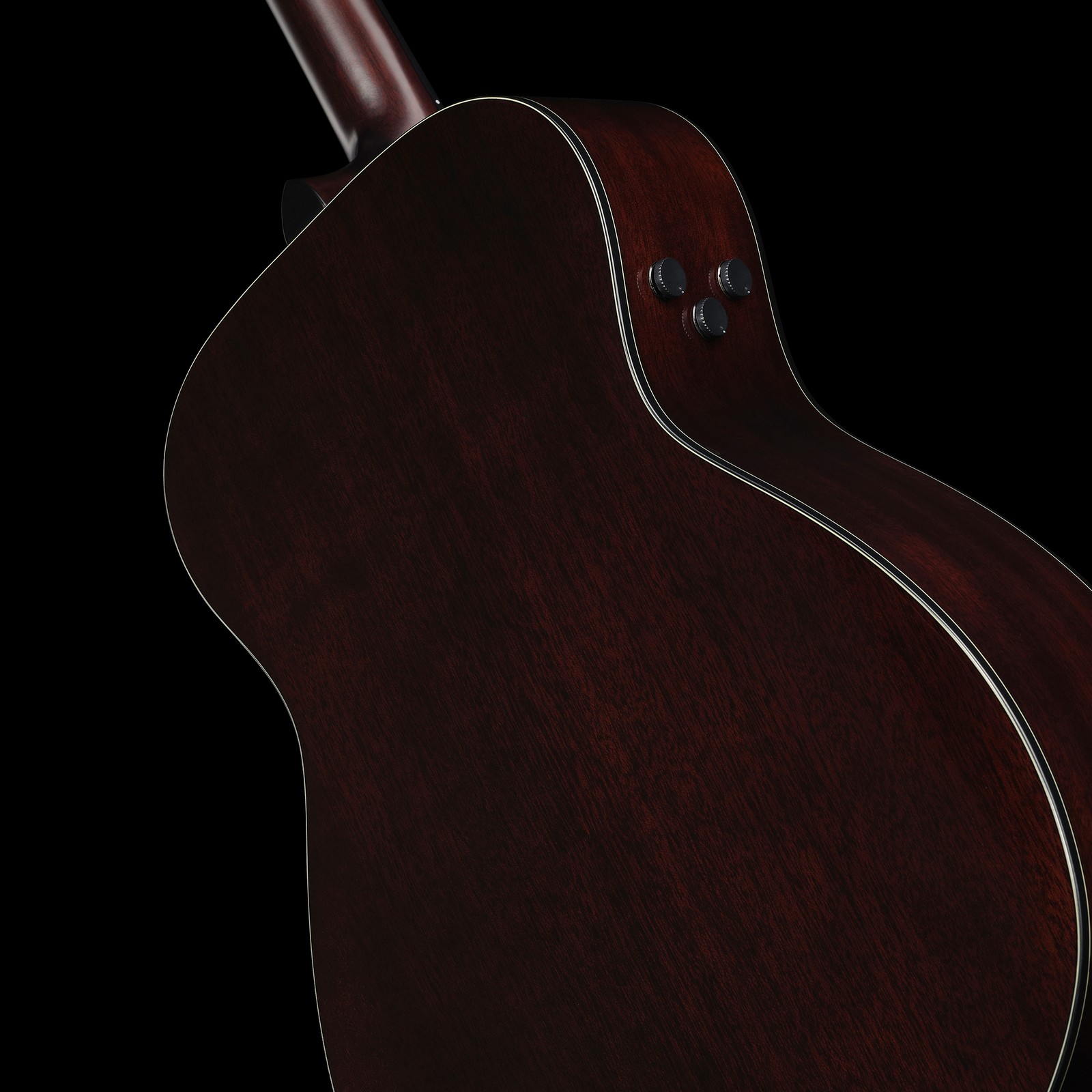 Rückseite der Yamaha TAS1 E Sand Burst