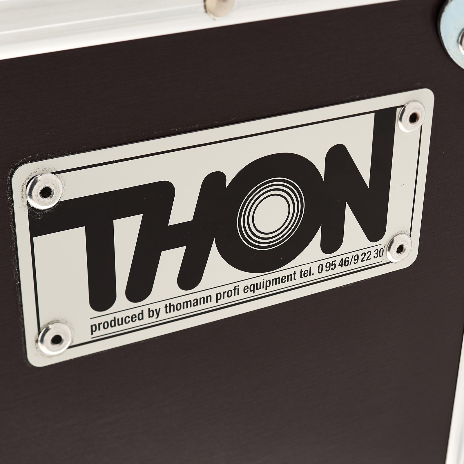 Thon Rack 6U Live 50, Logo auf dem 19” Standardcase