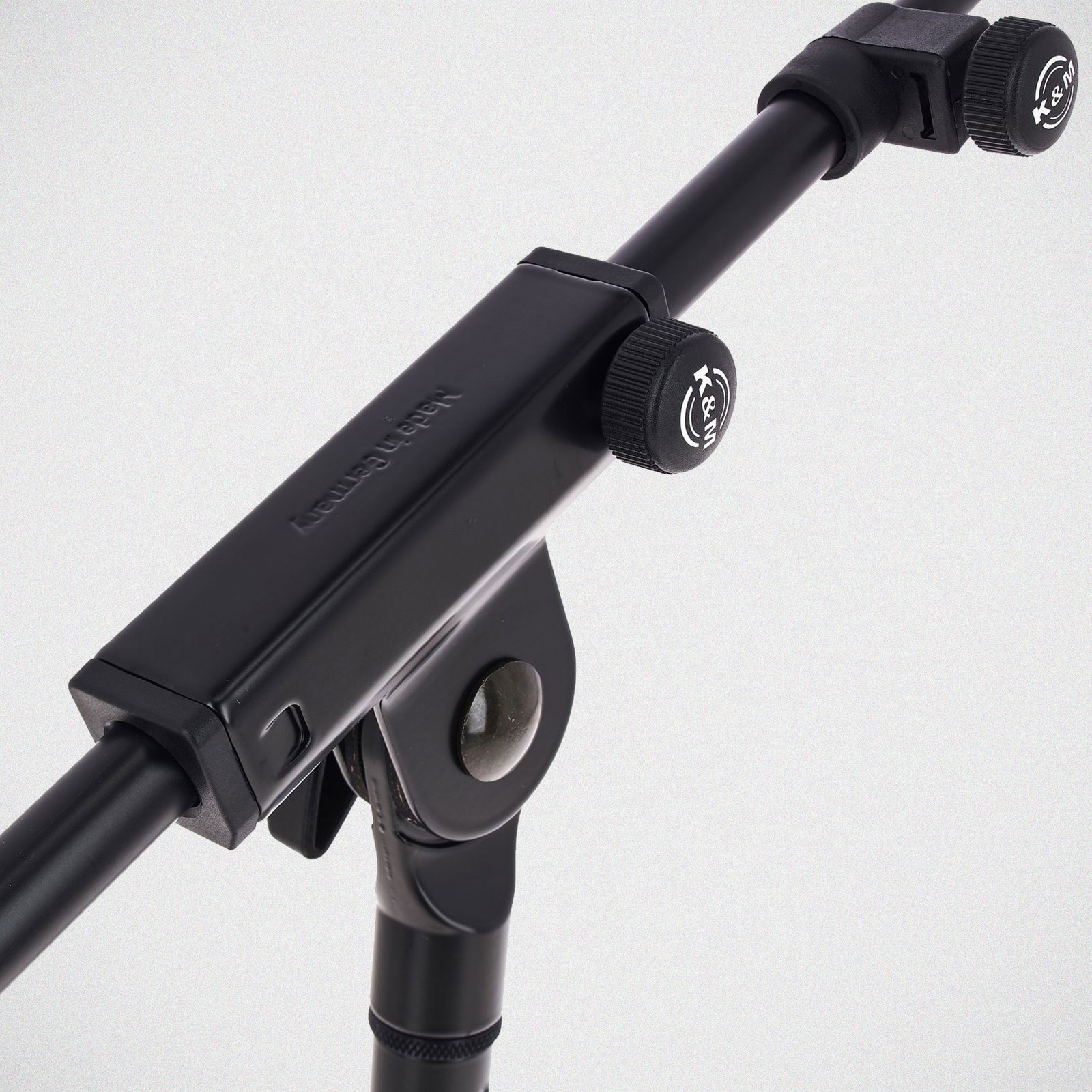 Dettaglio dell'asta microfonica K&M 25960