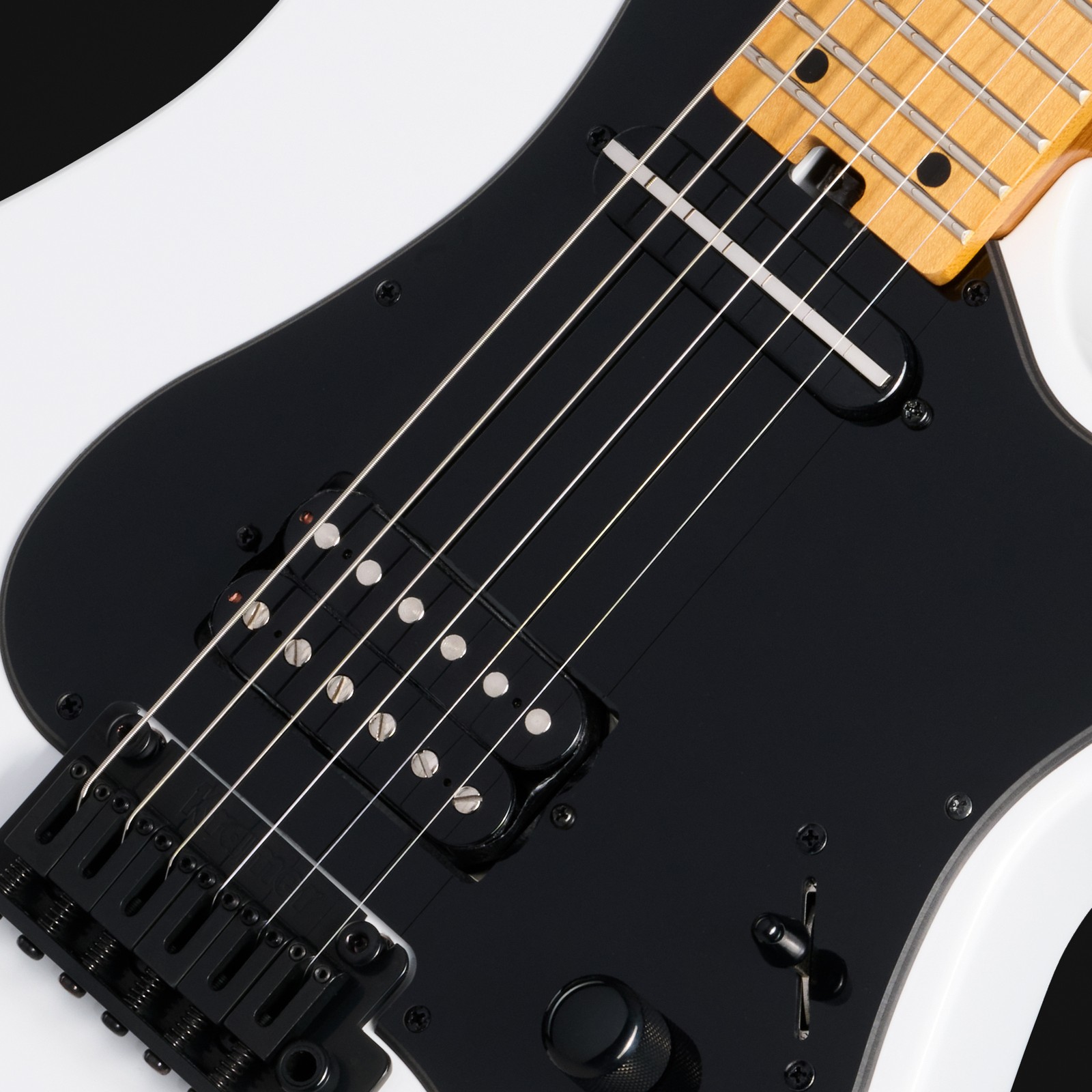 Decke der Kramer Guitars Volante HSGT Angel White