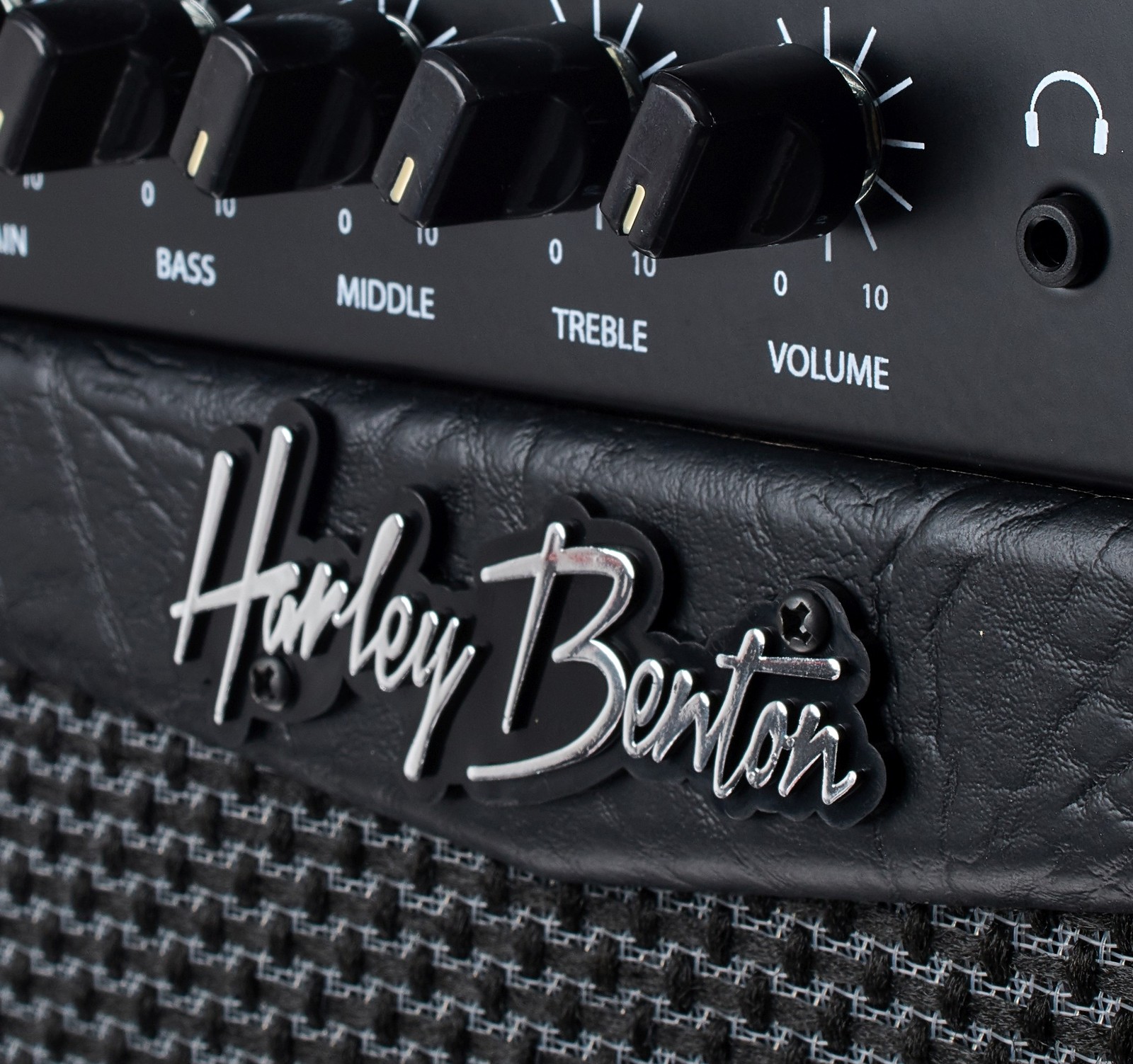 Detalle del Harley Benton HB-10G Amplificador de guitarra eléctrica