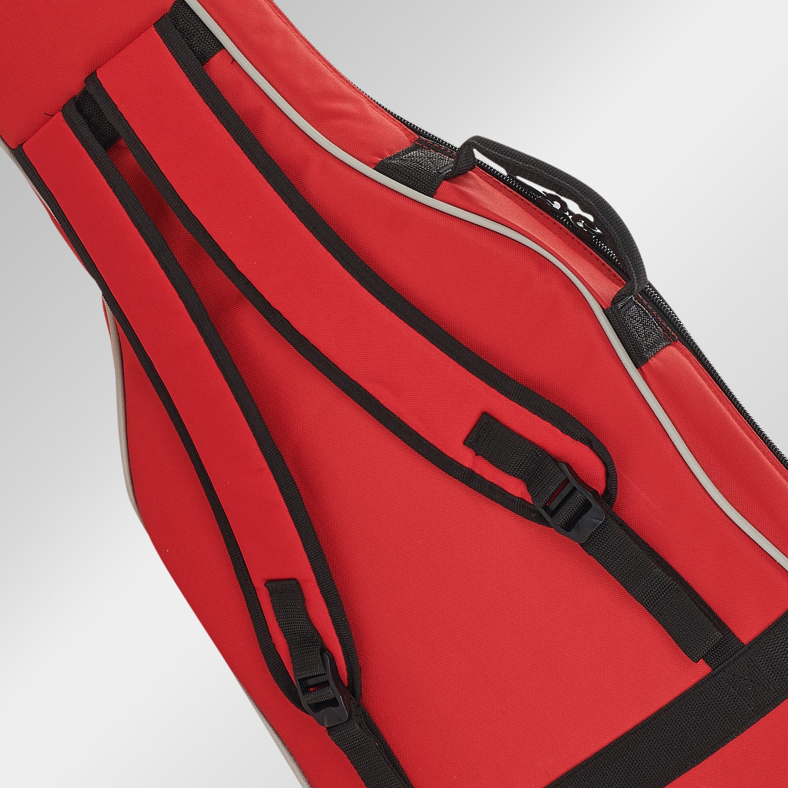 Rucksackgurte der Thomann E-Gitarren Tasche RD