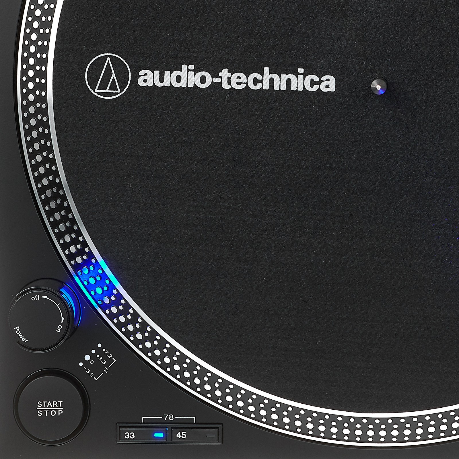 Plattenteller und Geschwindigkeitsanzeige am Audio-Technica AT-LP140XP Black 