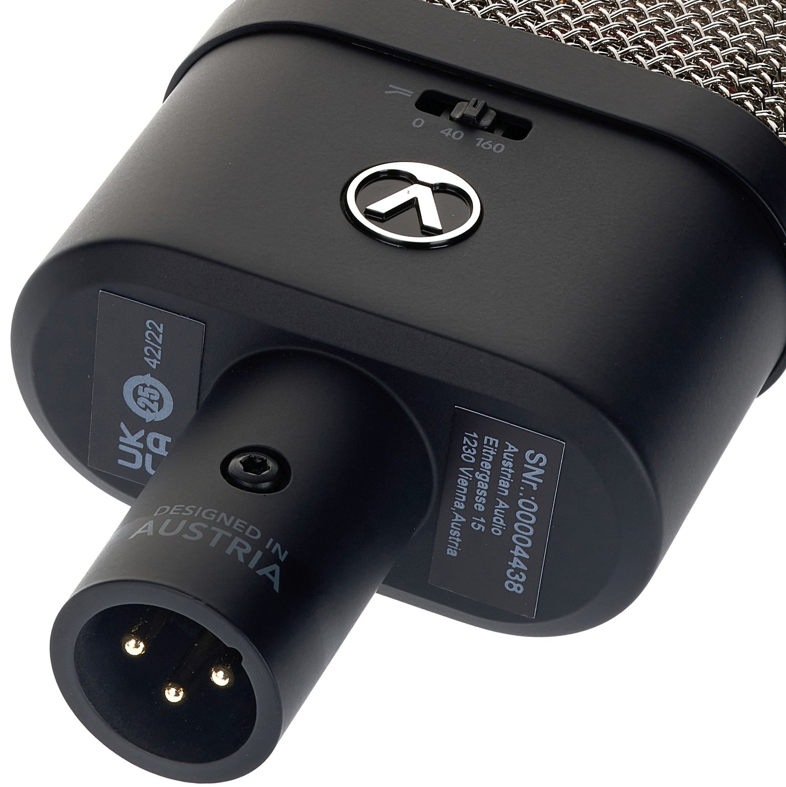 XLR combo jack and high-pass filter on the Austrian Audio OC16