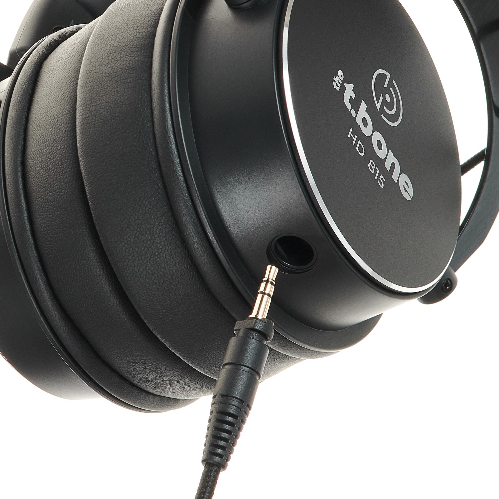 the t.bone HD 815 closed headphones, cable