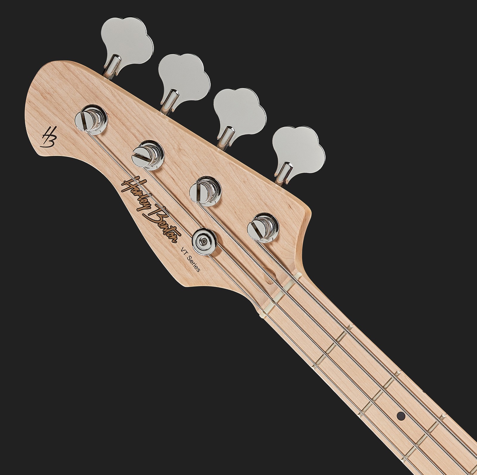Harley Benton Maple Neck Kopfplatte von einem E-Bass