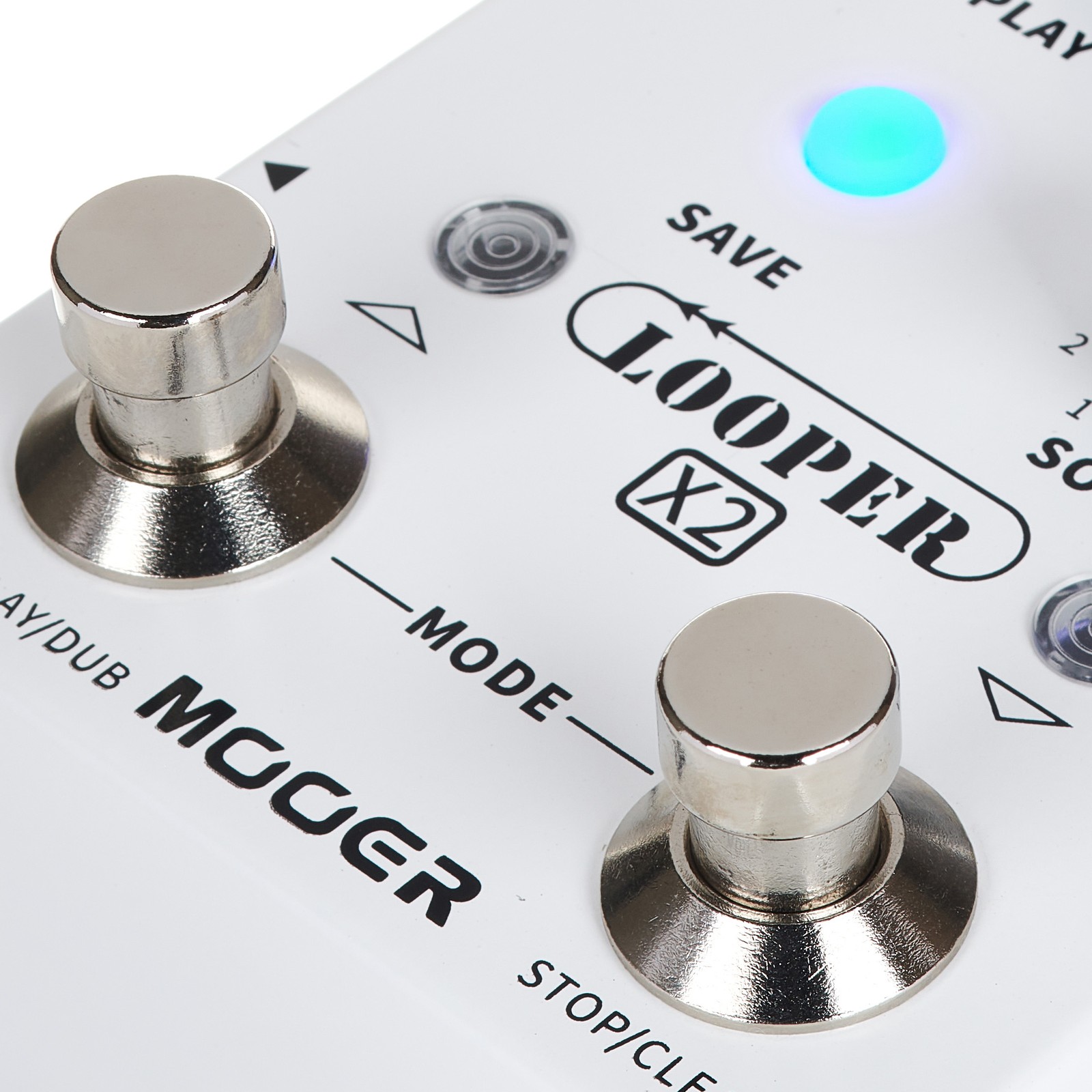Footswitch on the Mooer Stereo Looper X2