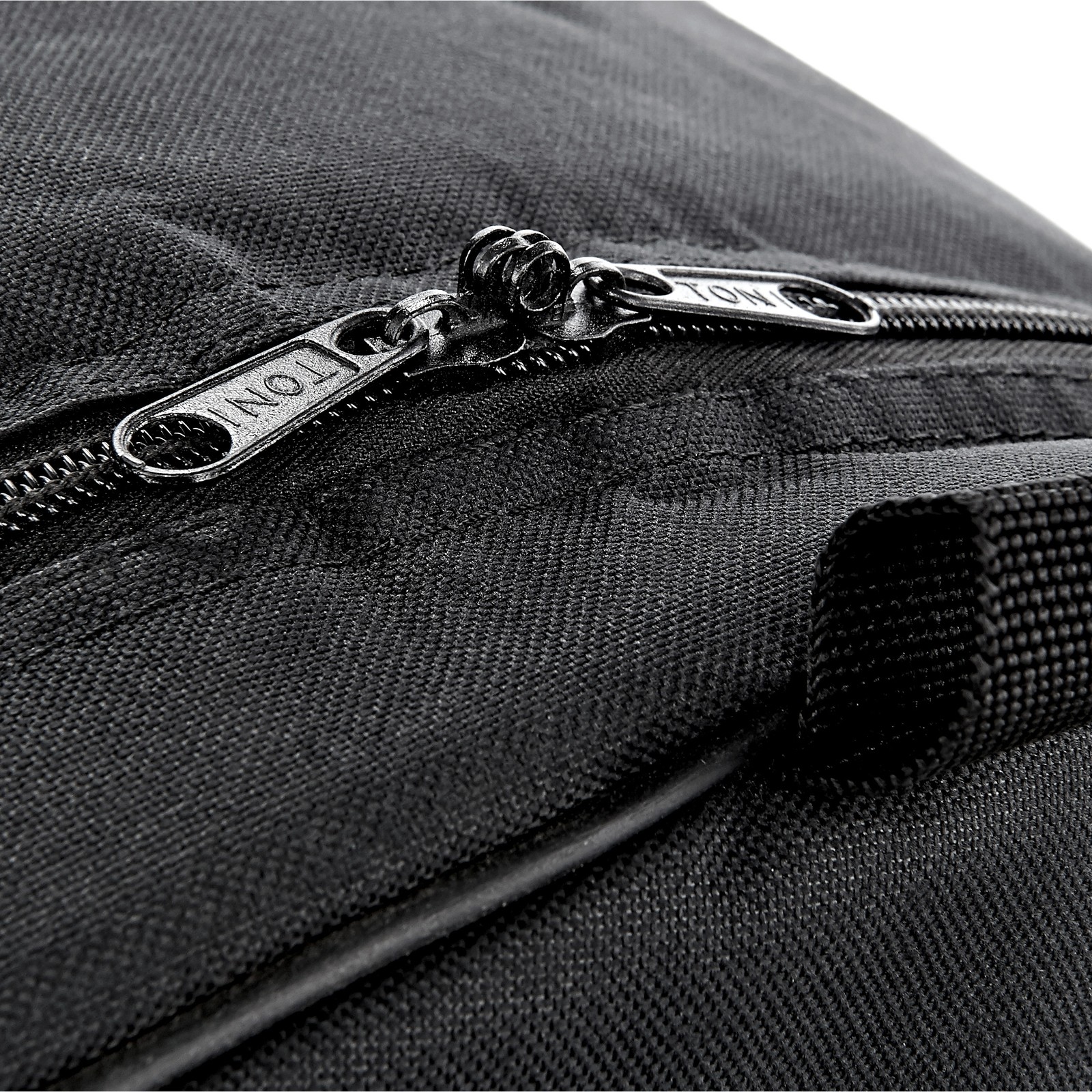 Reißverschluss am Millenium Classic Drum Taschen Set Studio