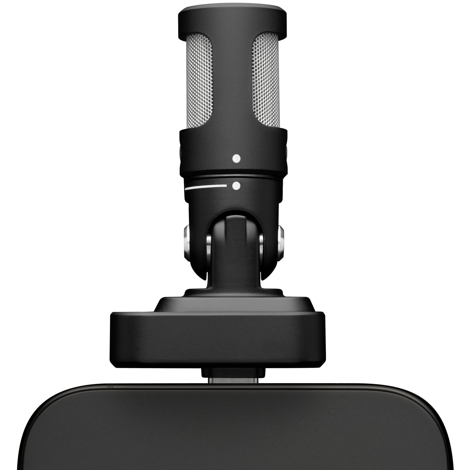 Plugging the Shure MV88-USBC into a smartphone