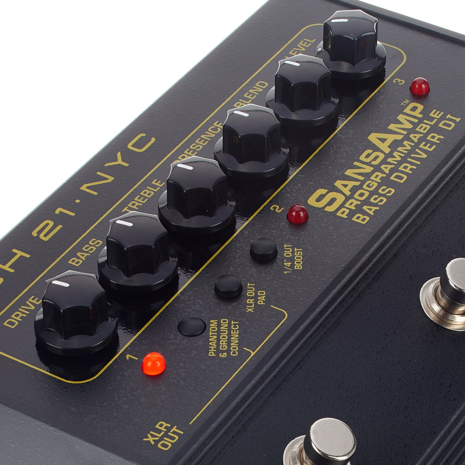Regler und Equalizer des Tech 21 SansAmp Bass Driver D.I.