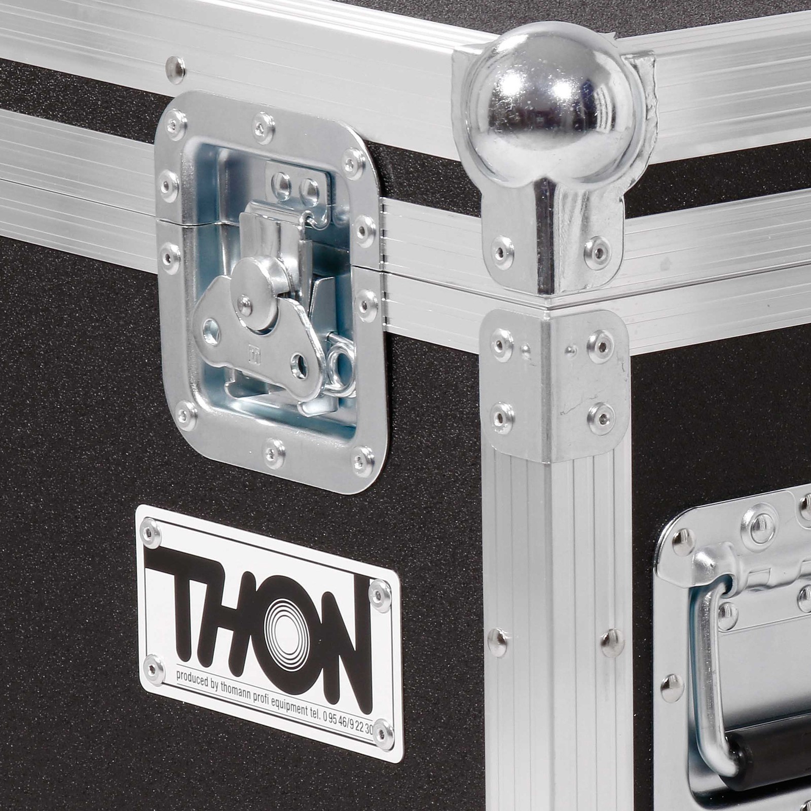 Herstellerlogo auf dem Thon accessory case 60x40x40 PVC BK