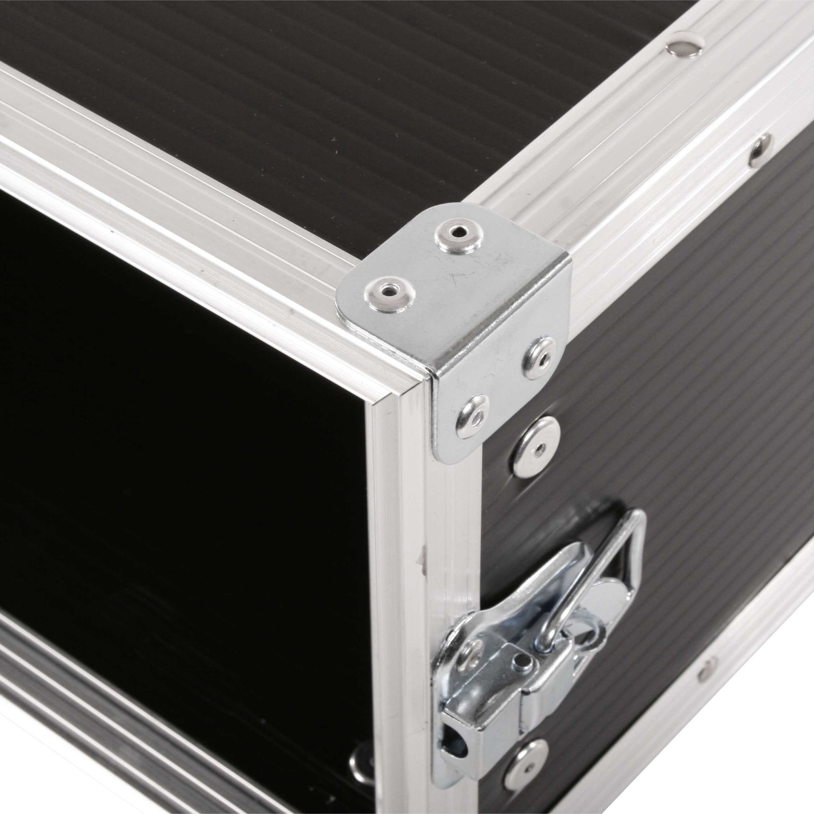 Ecke und Verschluss des Thon Rack 4HE Eco II