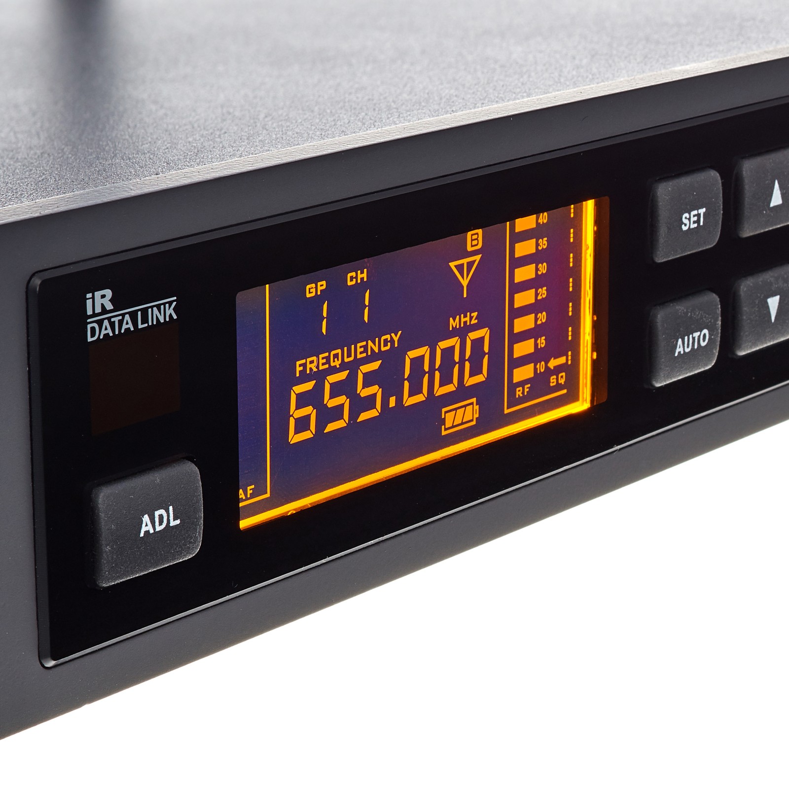 Display am the t.bone free solo Twin PT 660 MHz 2-kanal UHF Funksystem