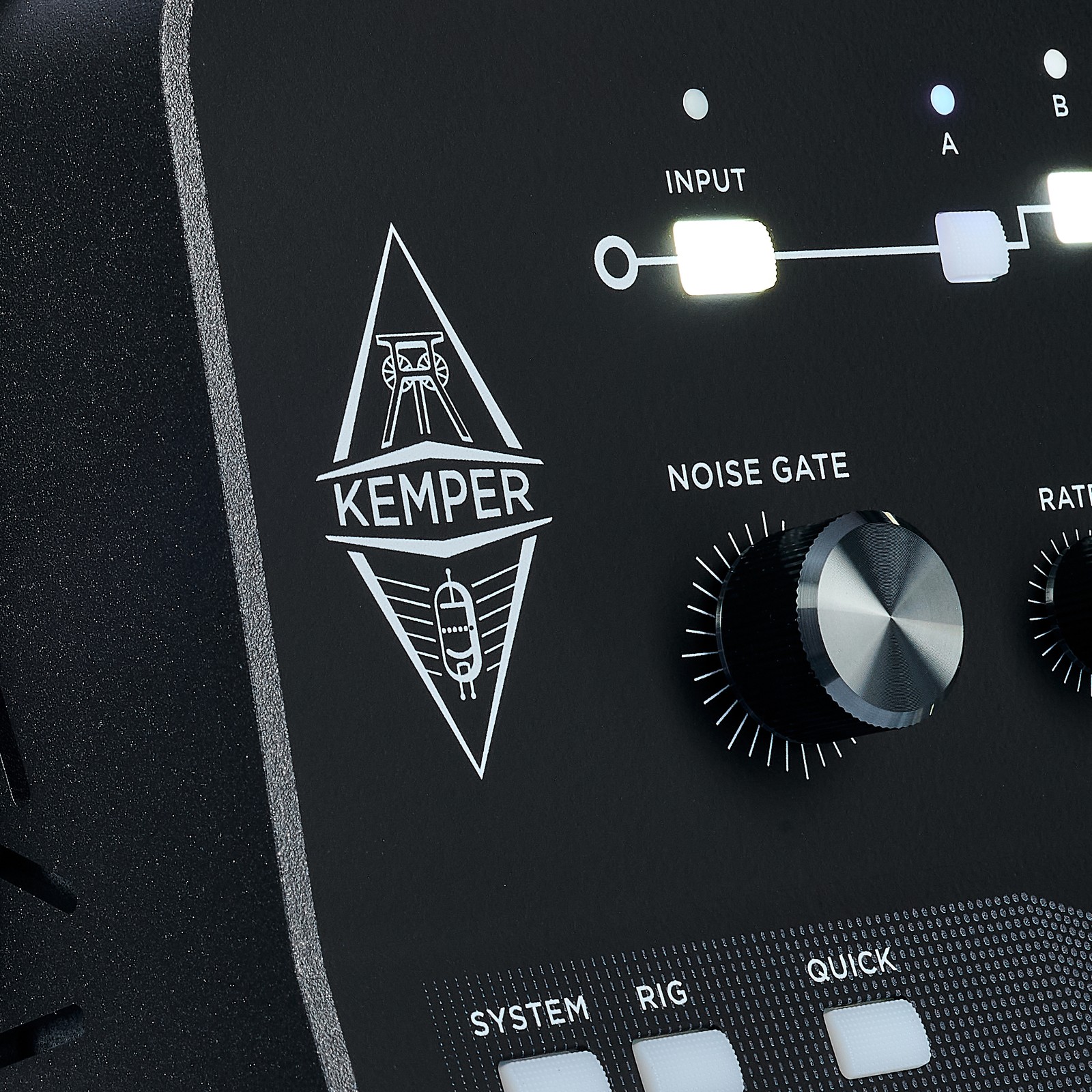 Herstellerlogo auf der Kemper Profiler Head MK2