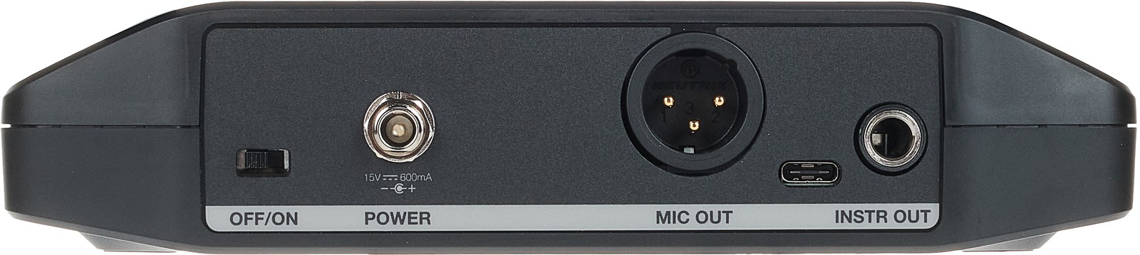 Connections on the back of the Shure GLXD14+