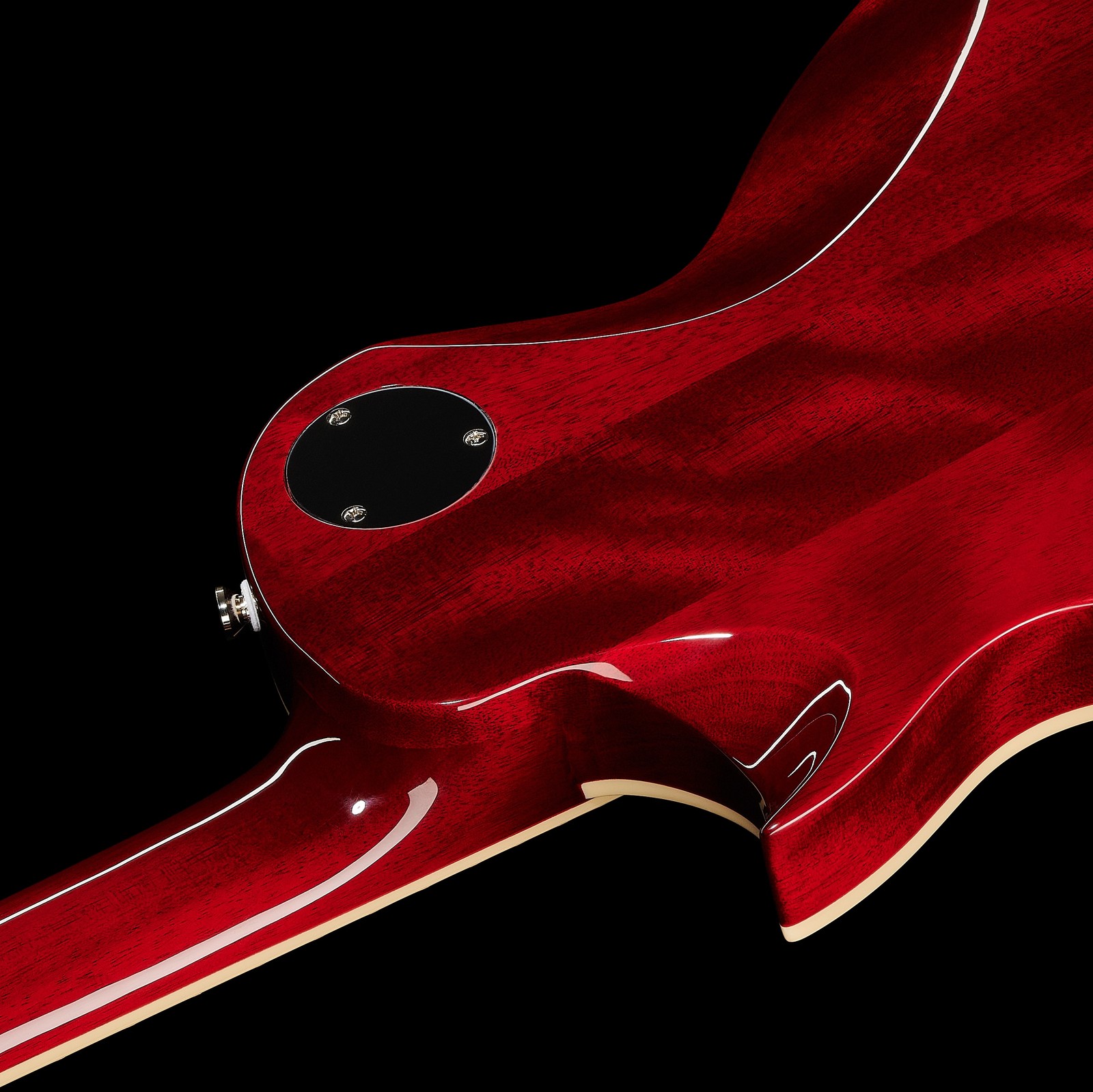 Harley Benton SC-Custom Plus avec une manche collé en nyatoh