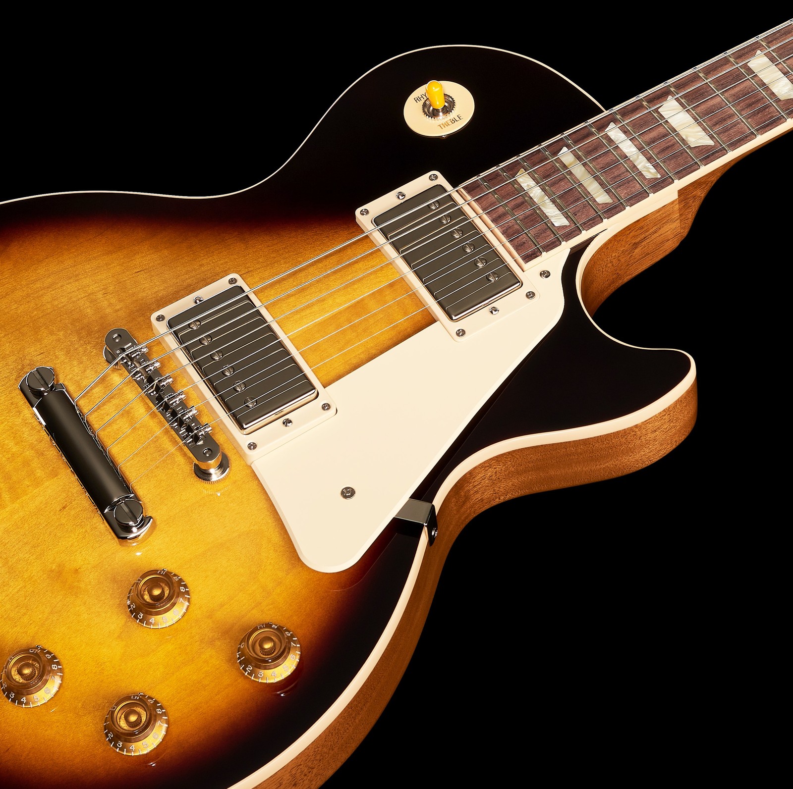 Zwei Humbucker auf der Riegelahorn Decke der Gibson Les Paul Standard 50s TB