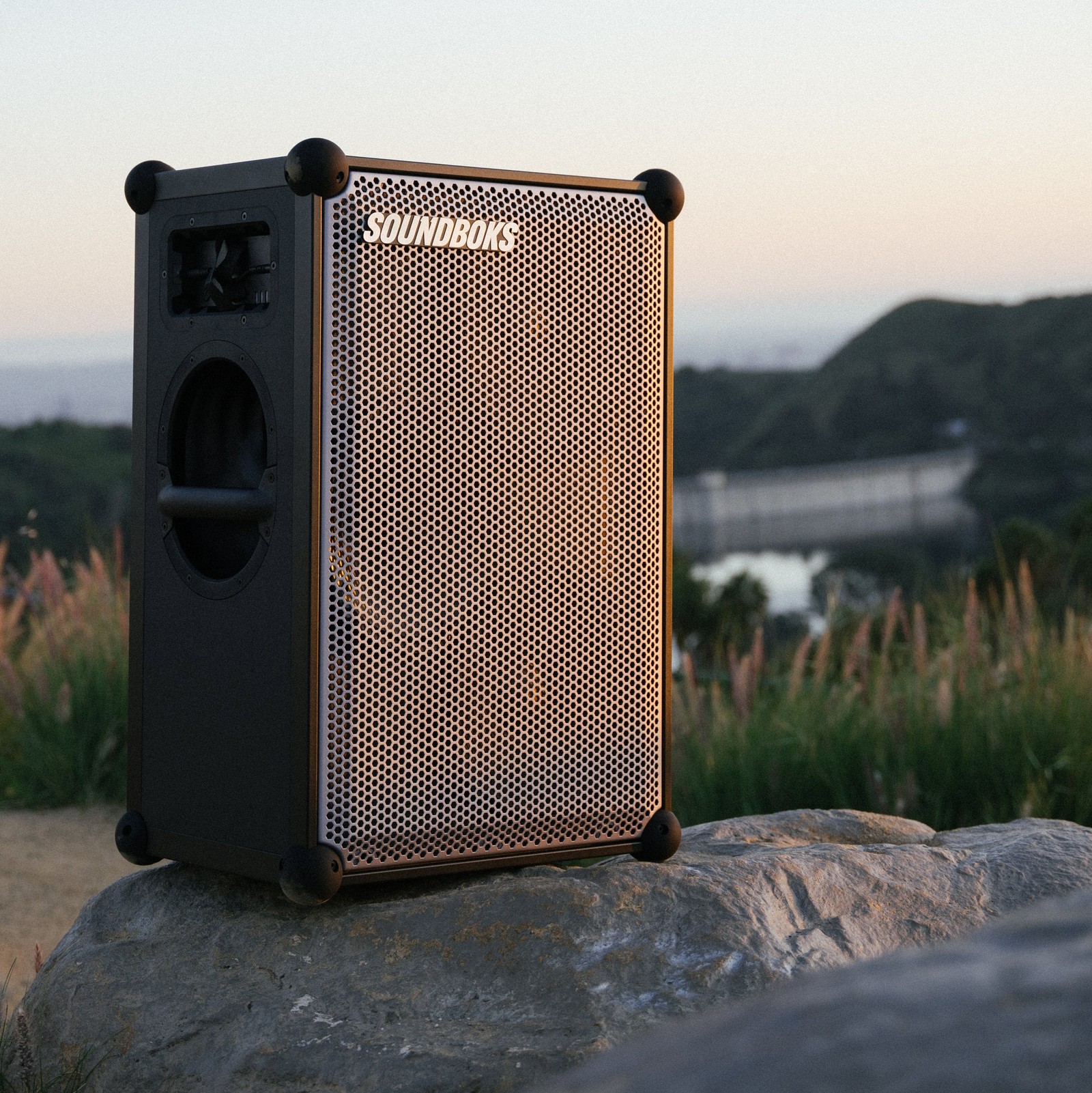 Soundboks 4 Metallic Grey