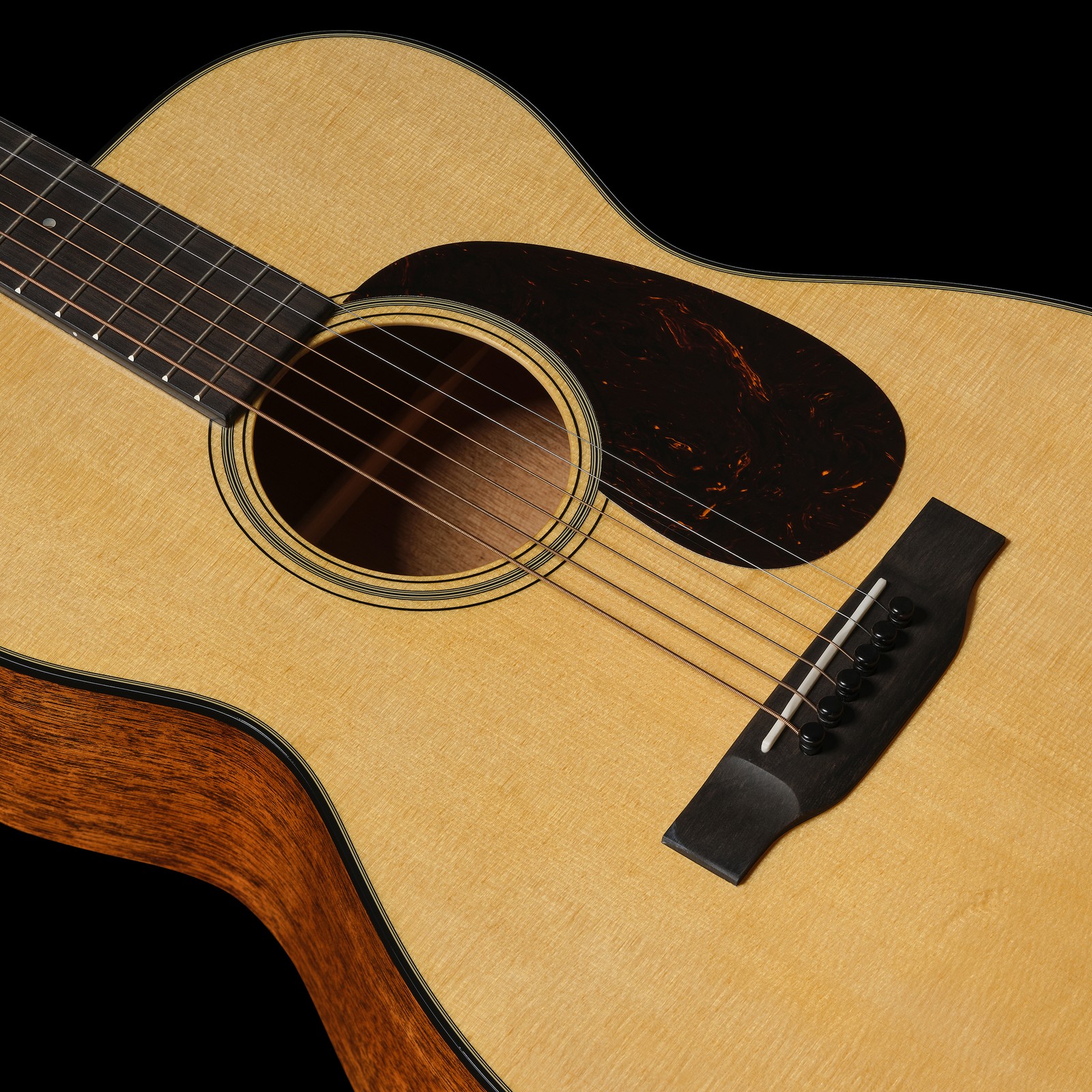 Fichtendecke der Martin Guitar 0018 Westerngitarre