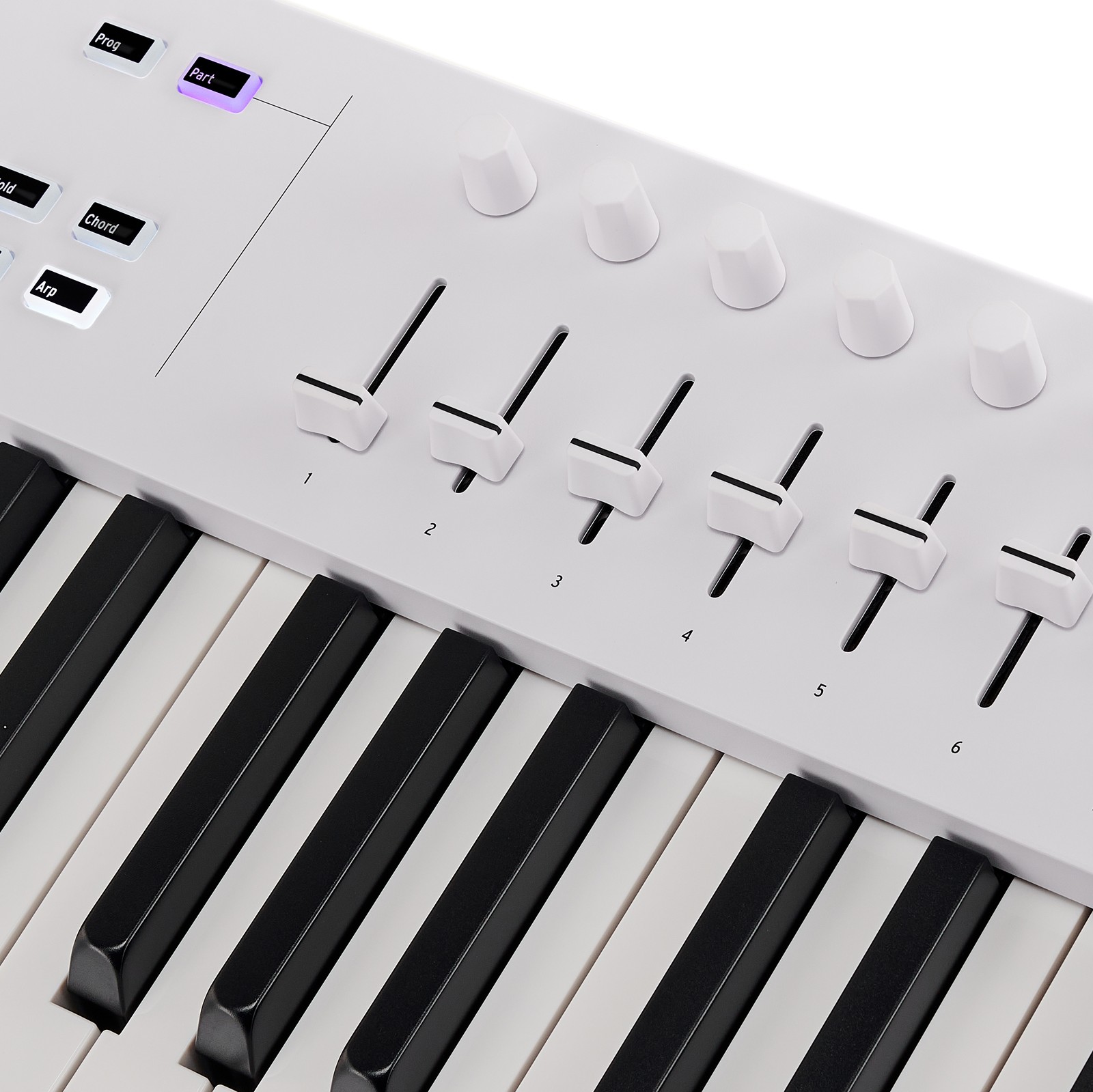 Pitchbend und Modulationsrad des Arturia KeyLab Essential 88 MK3 White