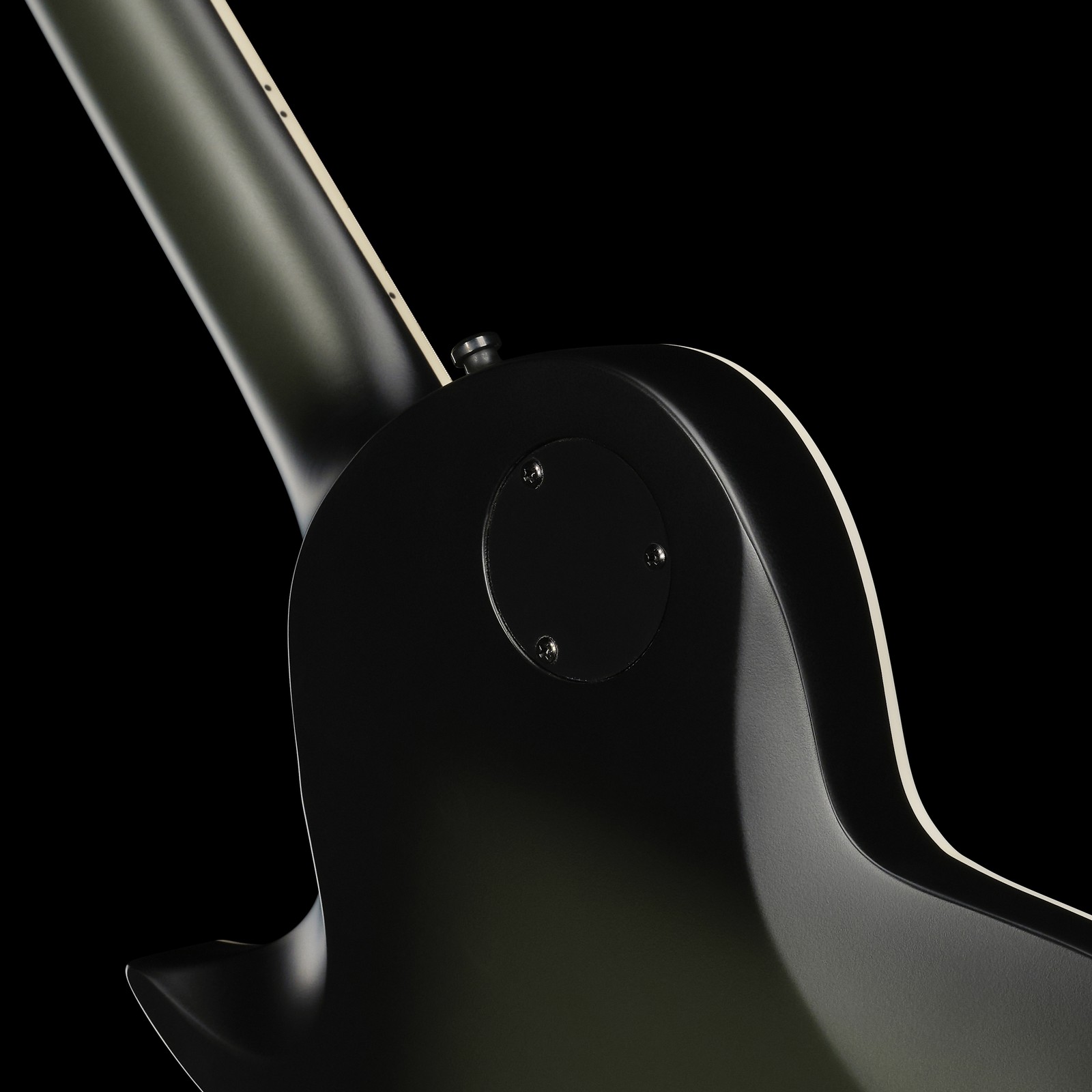 Neck transition of the Harley Benton SC-Custom III Baritone AB Guitar