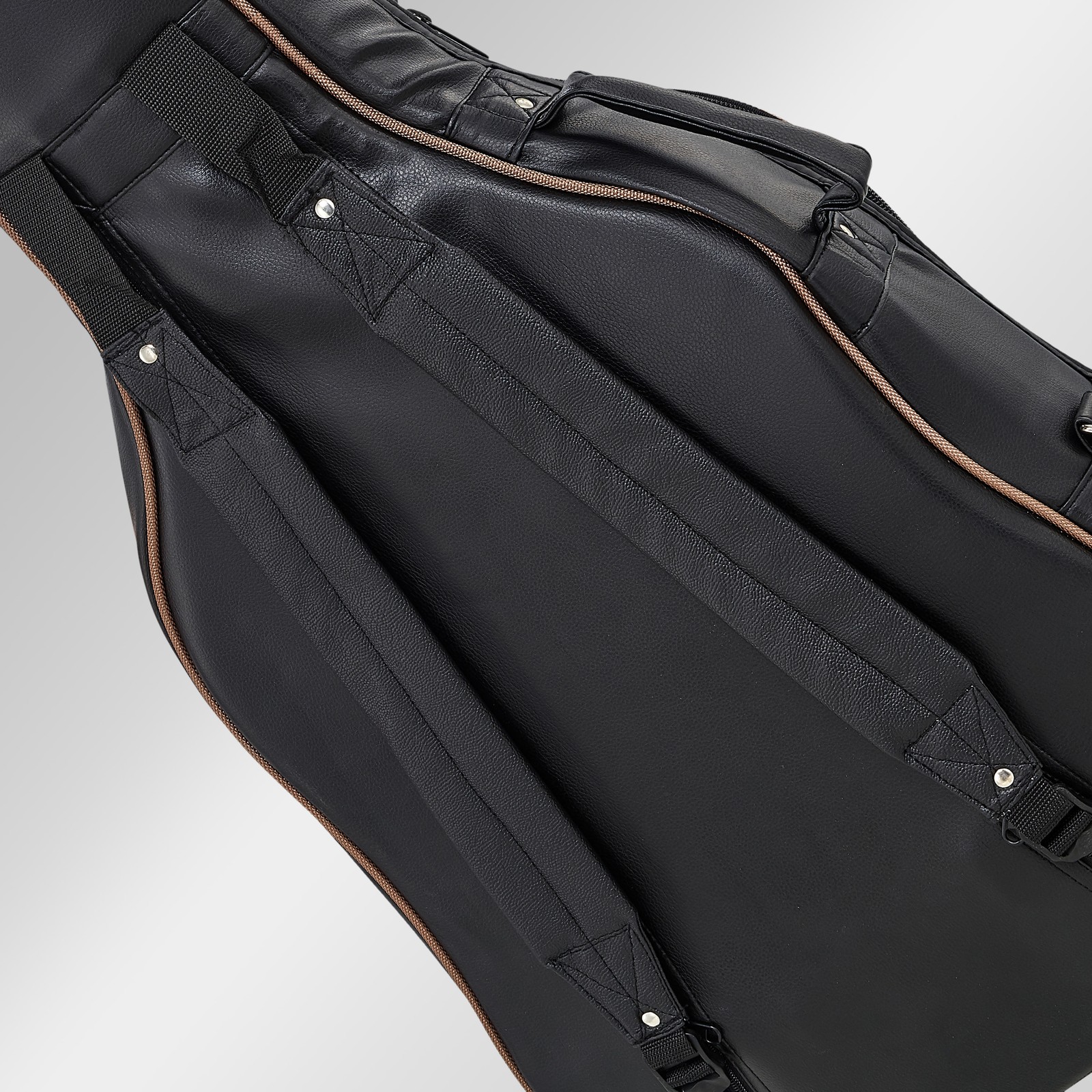 Rucksackgurte des Thomann Gigbag für Westerngitarre Premium braun 