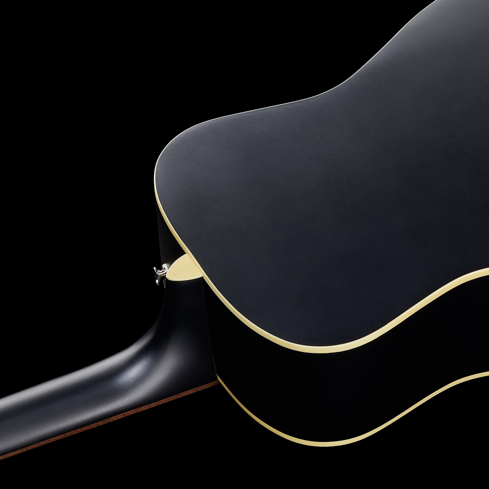 Rear view of the Fender Joe Strummer Campfire’s black body