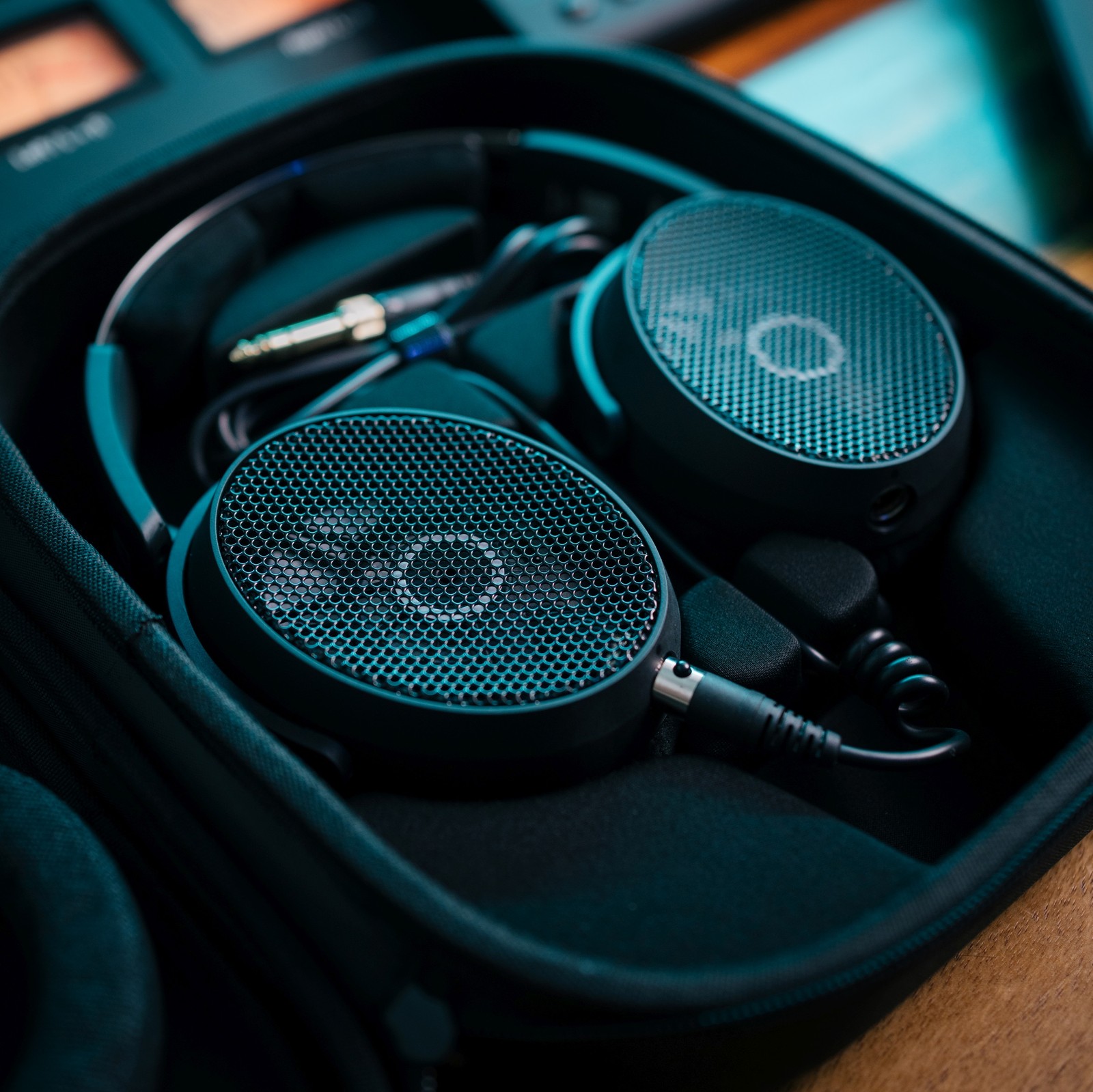 Sennheiser HD 490 PRO Studio headphones