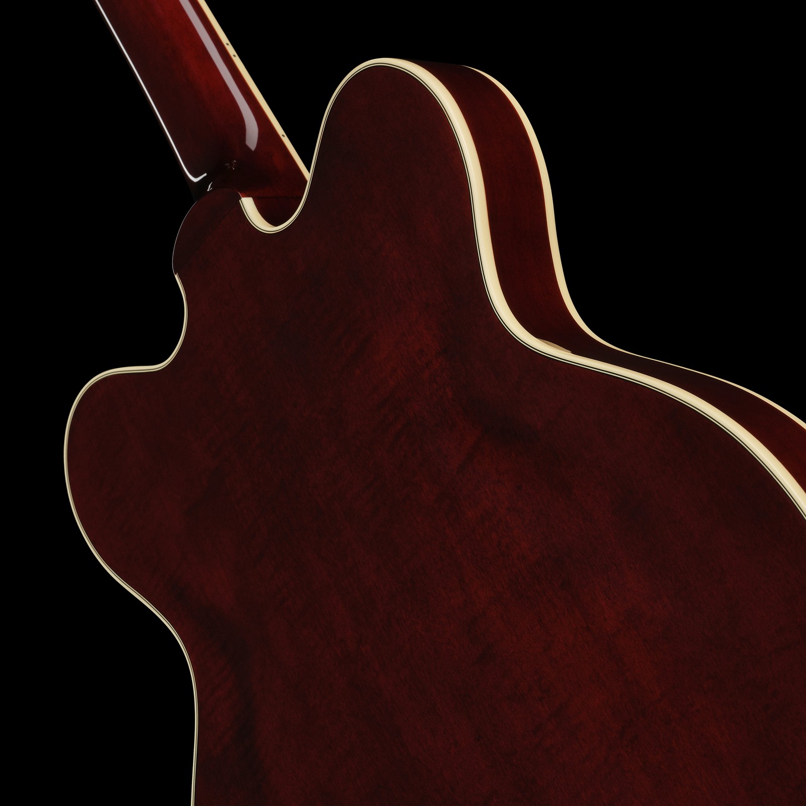 Rückansicht vom Ahornkorpus der Gretsch G2622T Streamliner Club Double Cut BRNDWN