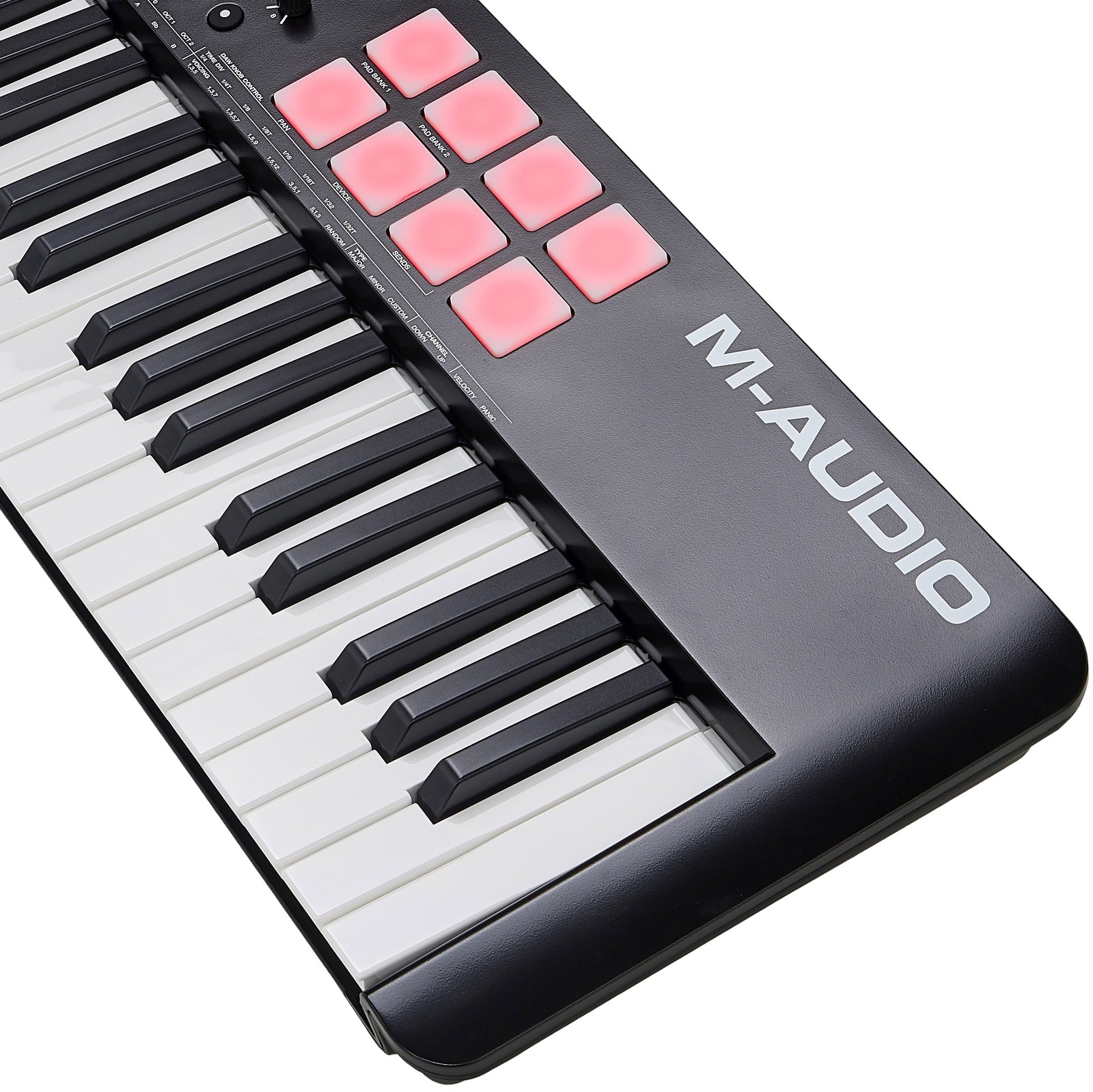 M Audio Logo und Trigger Pads auf dem Oxygen 61 MK5