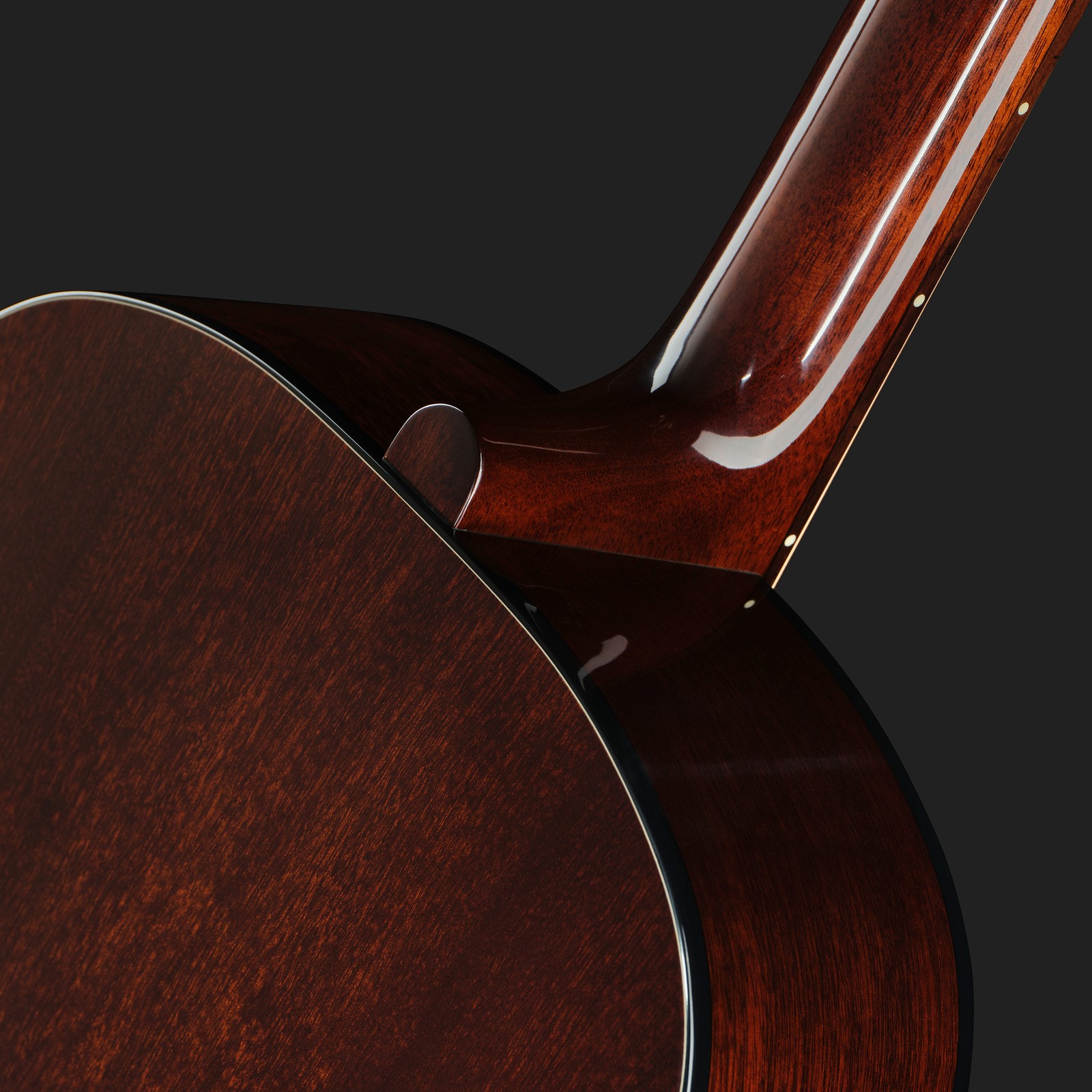 Halsübergang der Framus Vintage Hootenanny 6 SB HP