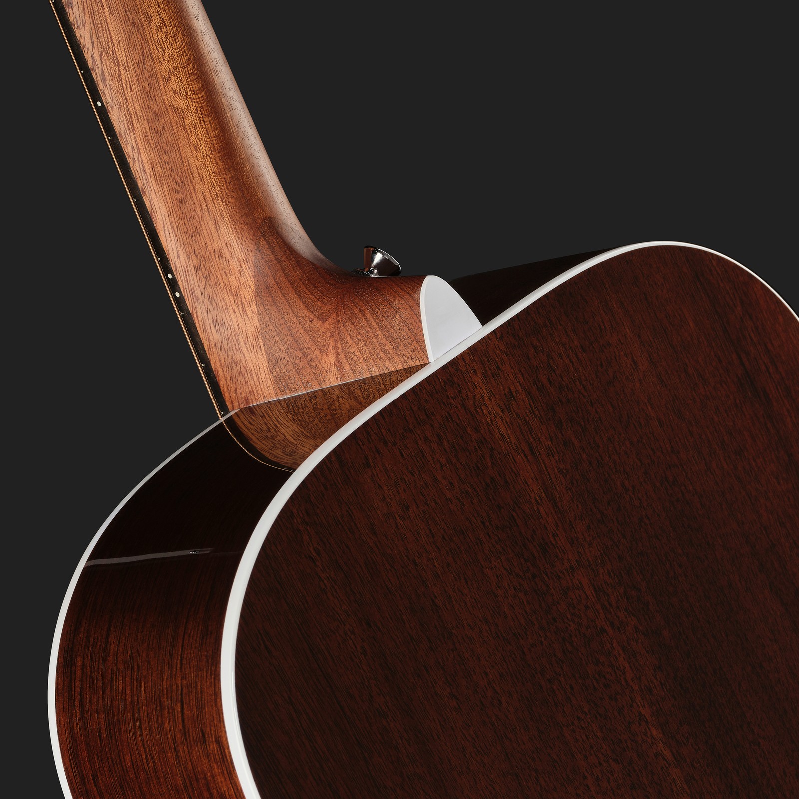 Martin Guitar 000-13E Retro Walnut, Rückseite