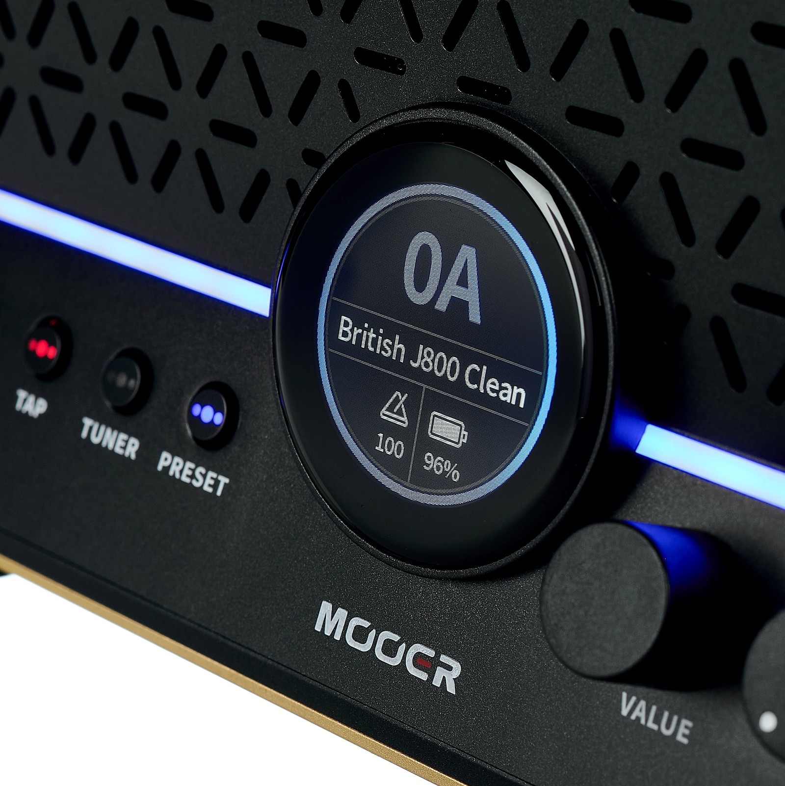 Screen on the Mooer F15i Li Modeling Guitar Imperial Gold