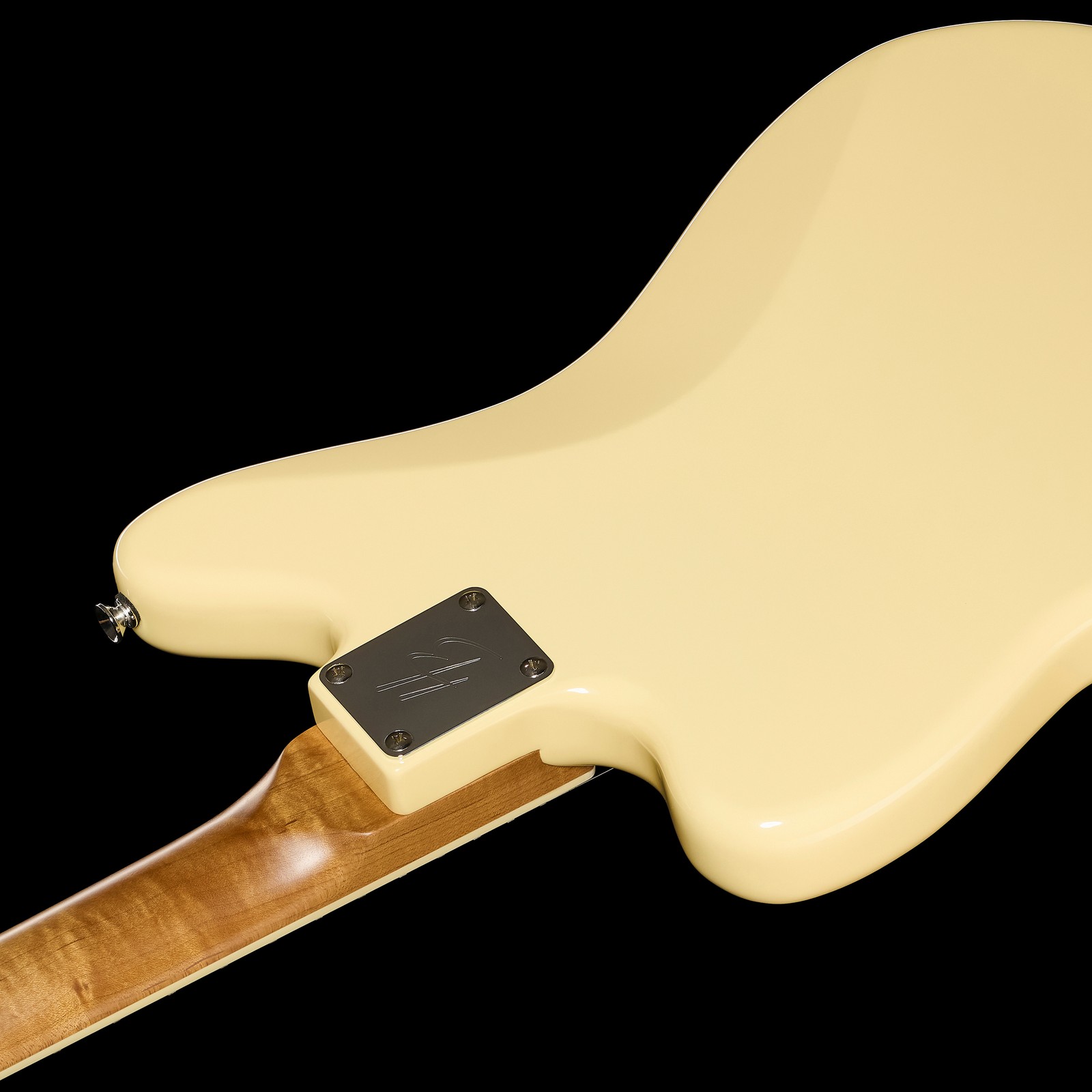 Gerösteter Hals auf der Rückseite der Harley Benton JA-60 OW
