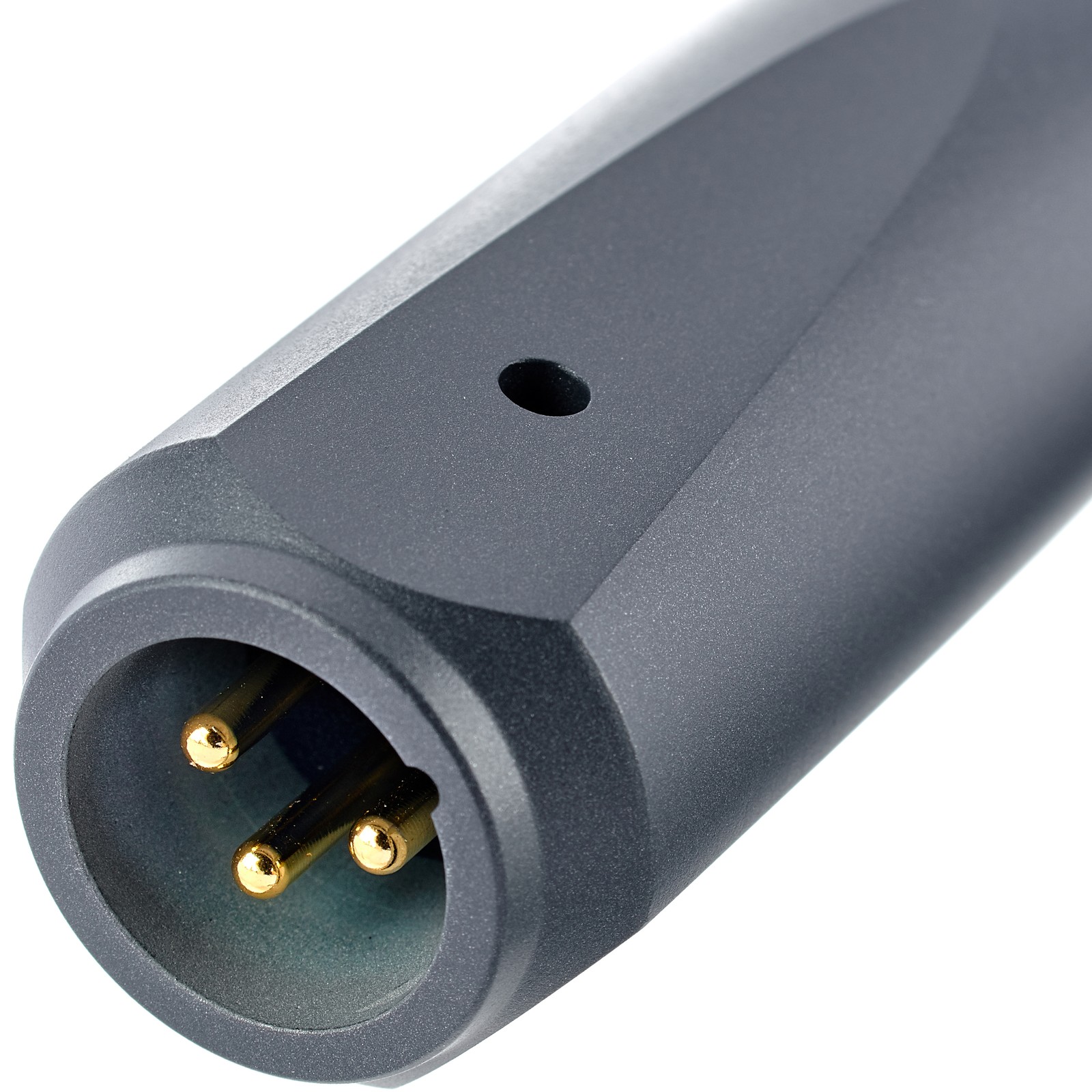 XLR-Buchse des Telefunken M81 Universal Dynamic Mikrofons