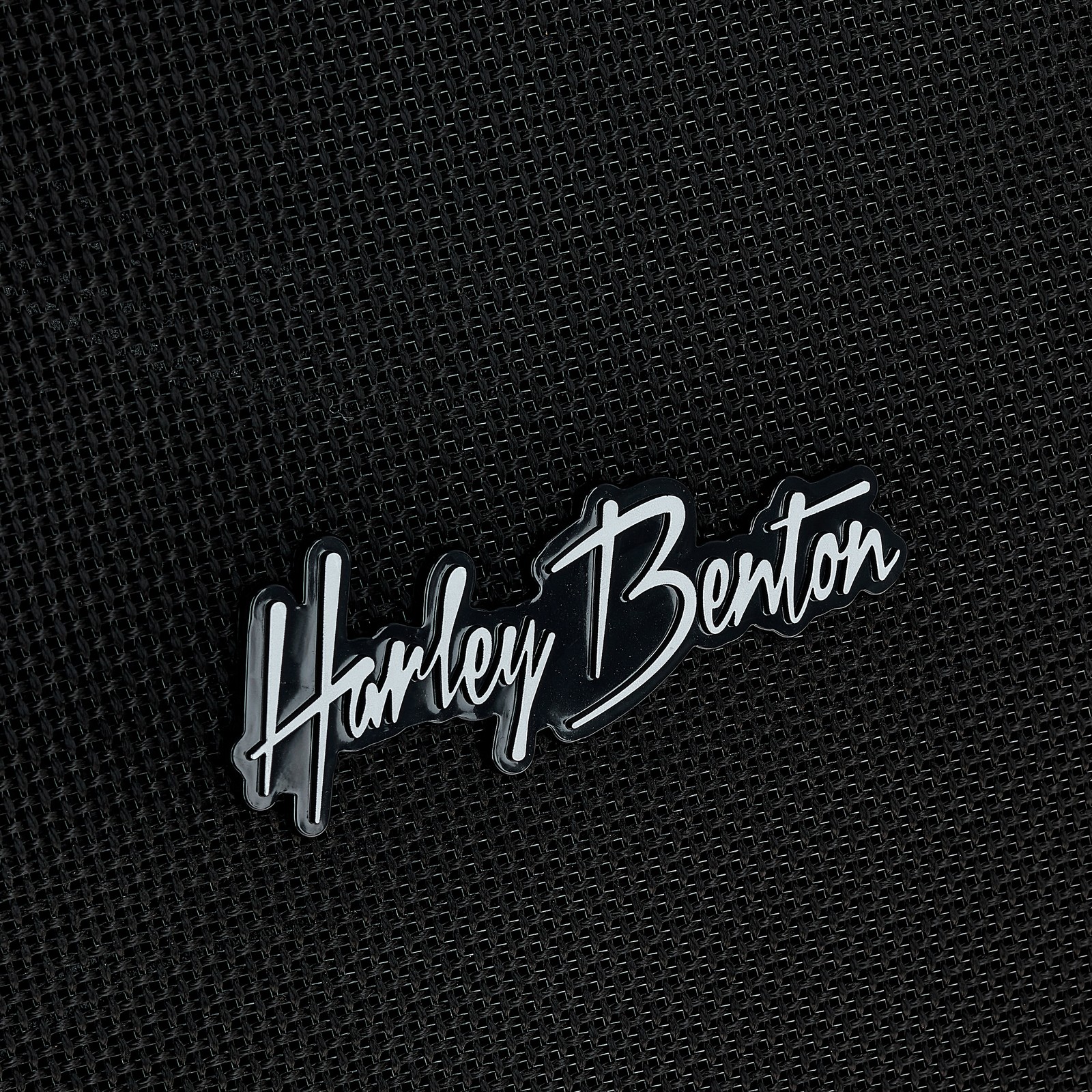 Harley Benton G212Plus Vertical Creamback Herstellerlogo
