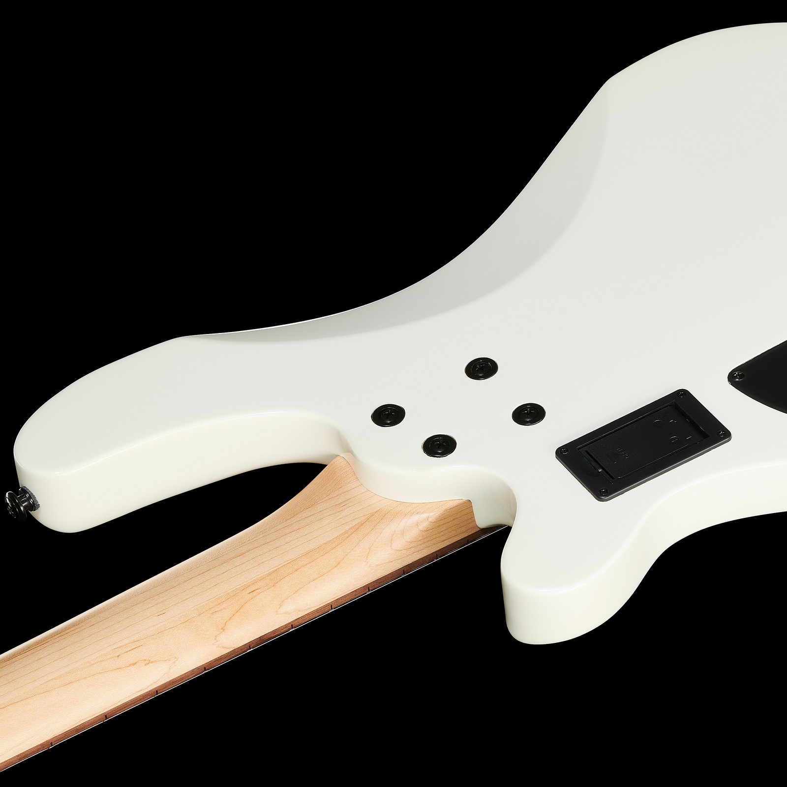Harley Benton B-450 White Progressive Serie, Rückseite
