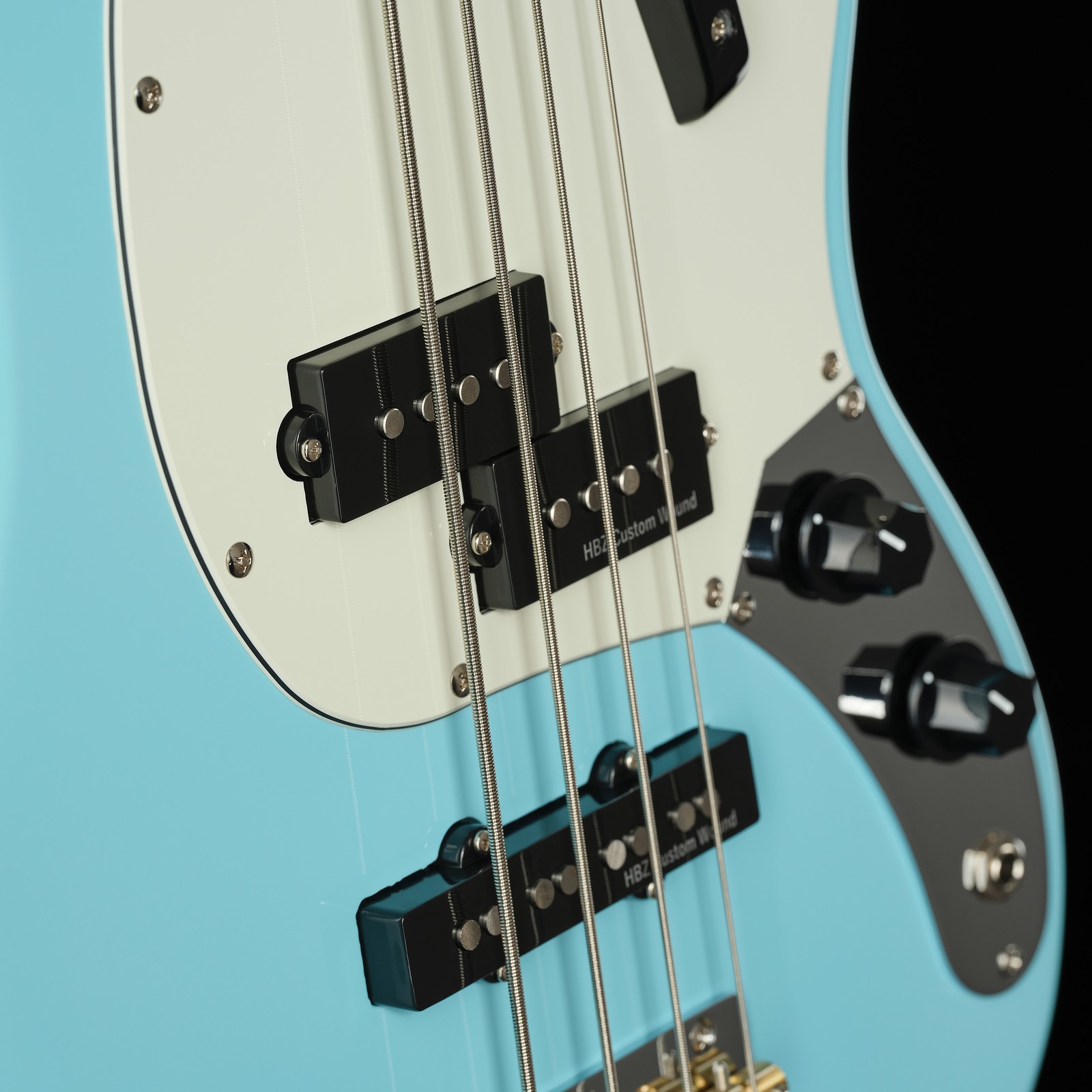 Harley Benton MV-4MSB Daphne Blue, Tonabnehmer