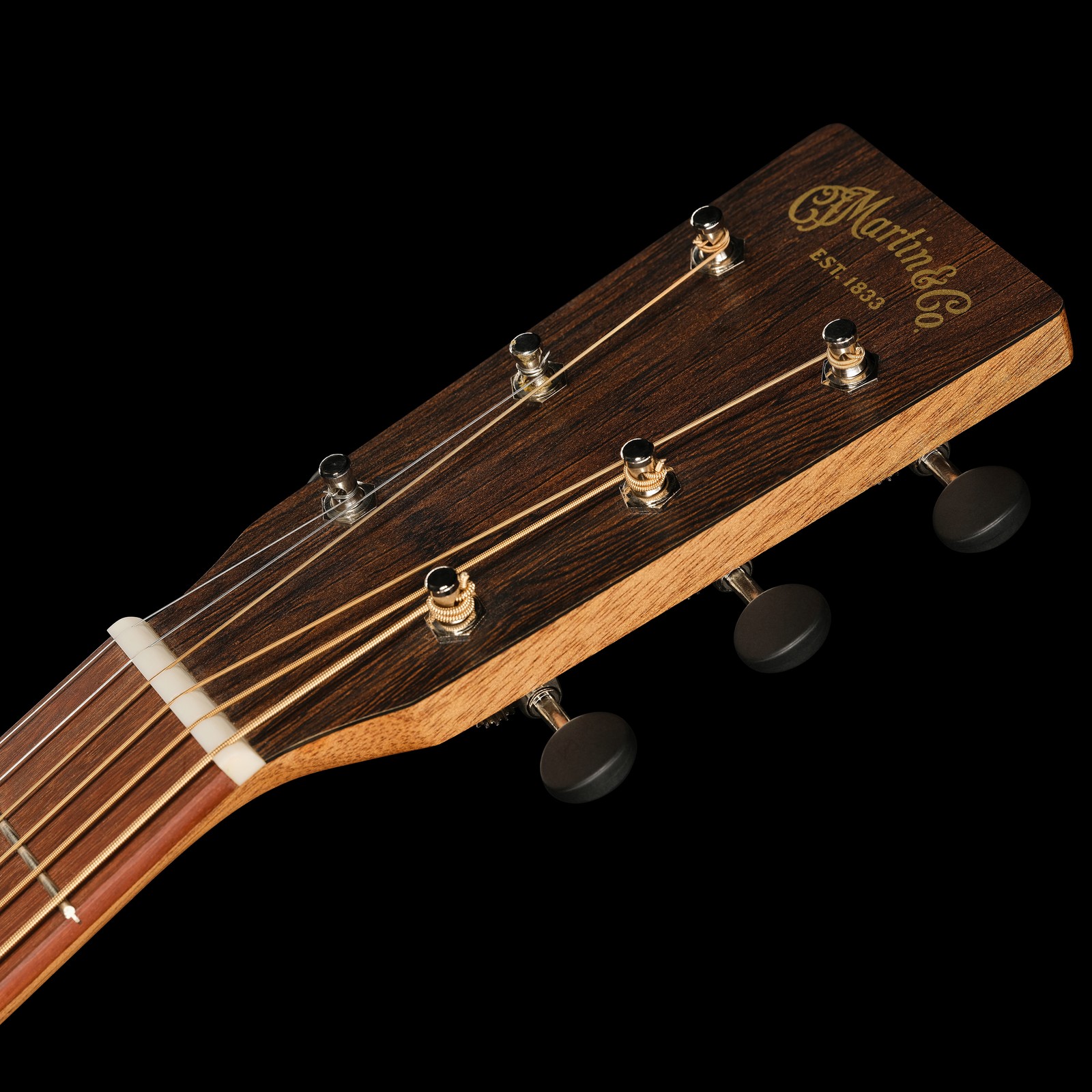 Kopfplatte der Martin Guitar 000-10E Retro Sapele LH Westerngitarre mit Tonabnehmer