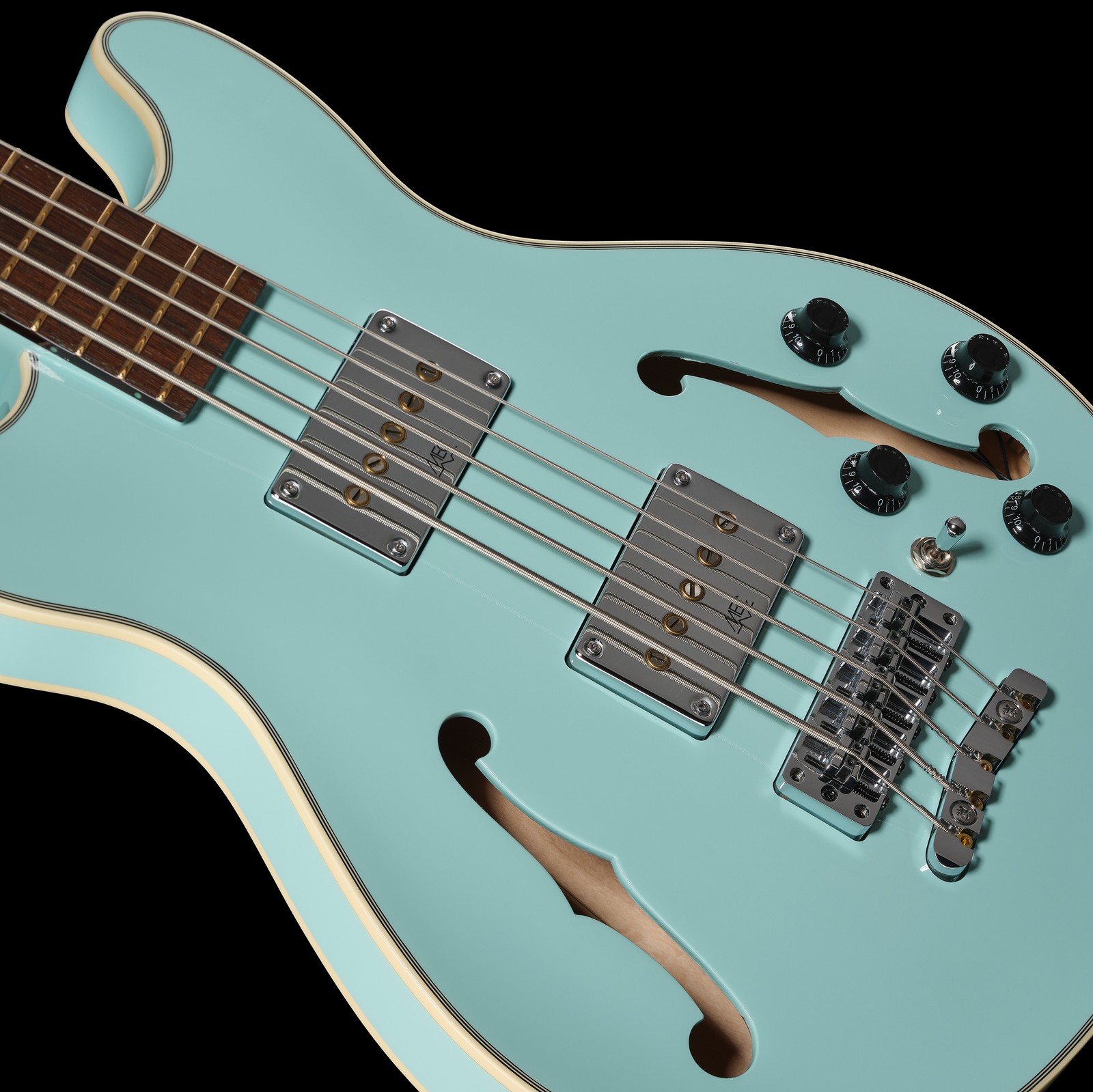 Pickups on the Warwick RB Star Bass 5 SDBHP 5-String Semi-Hollow Electric Bass