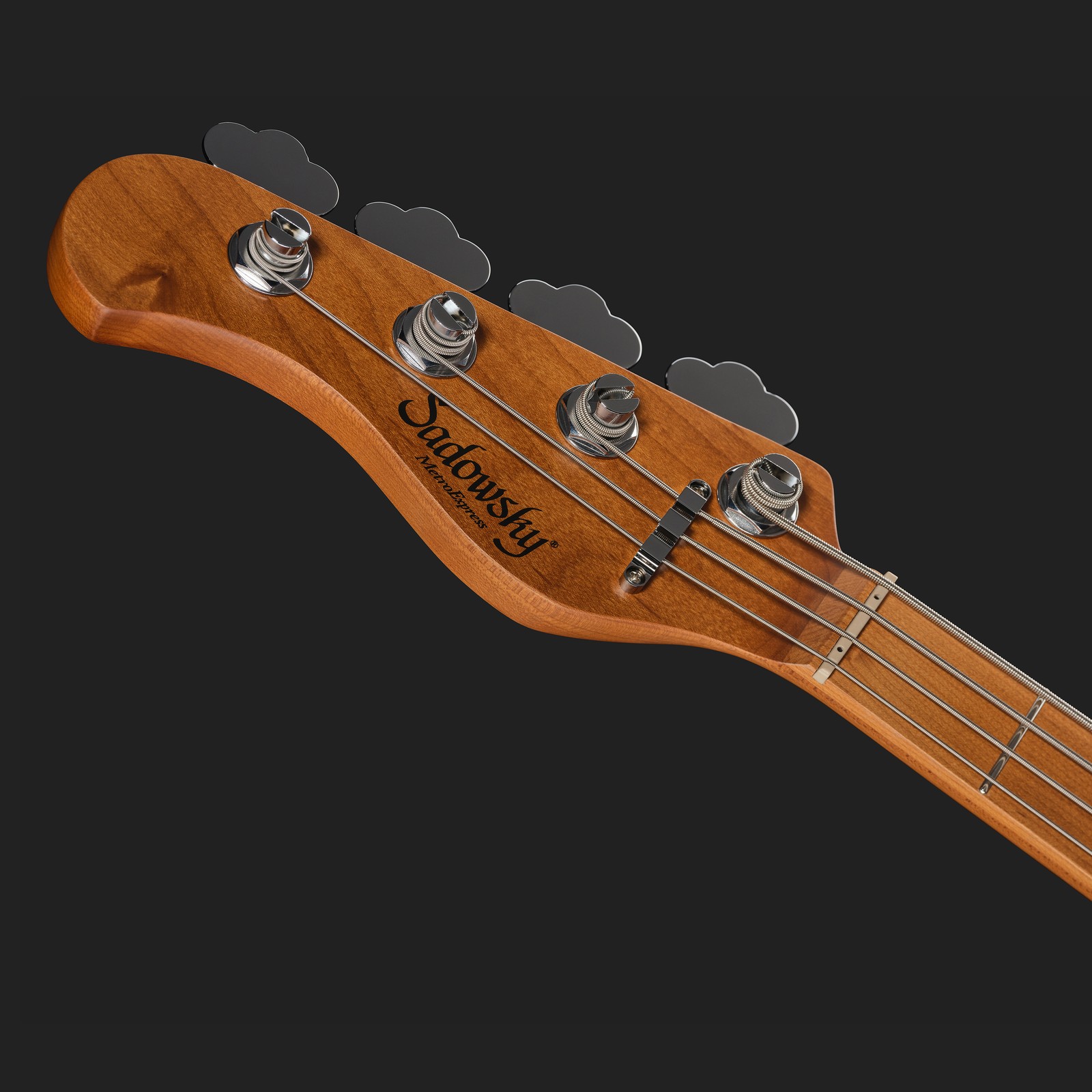 Kopfplatte des eines Linkshänder E-Bass von Sadowsky