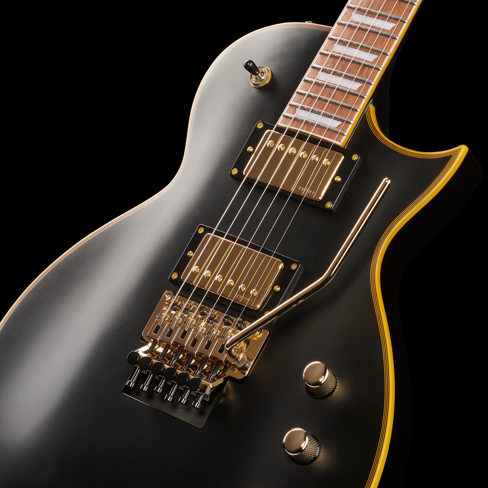 Floyd Rose Tremolo auf der Harley Benton SC-Custom III FR VBK E-Gitarre in Vintage Black