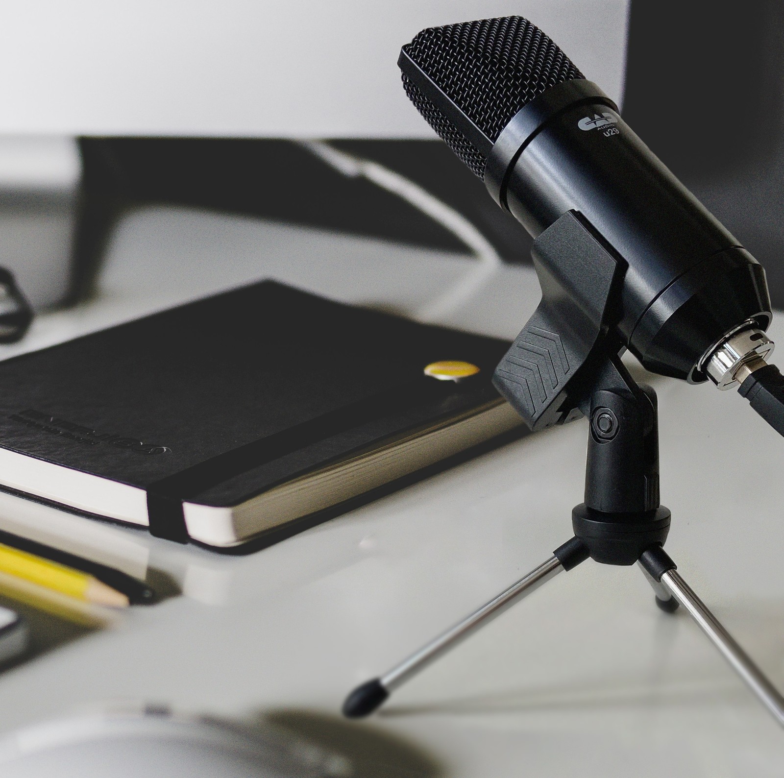 CAD Audio U29 USB microphone in use
