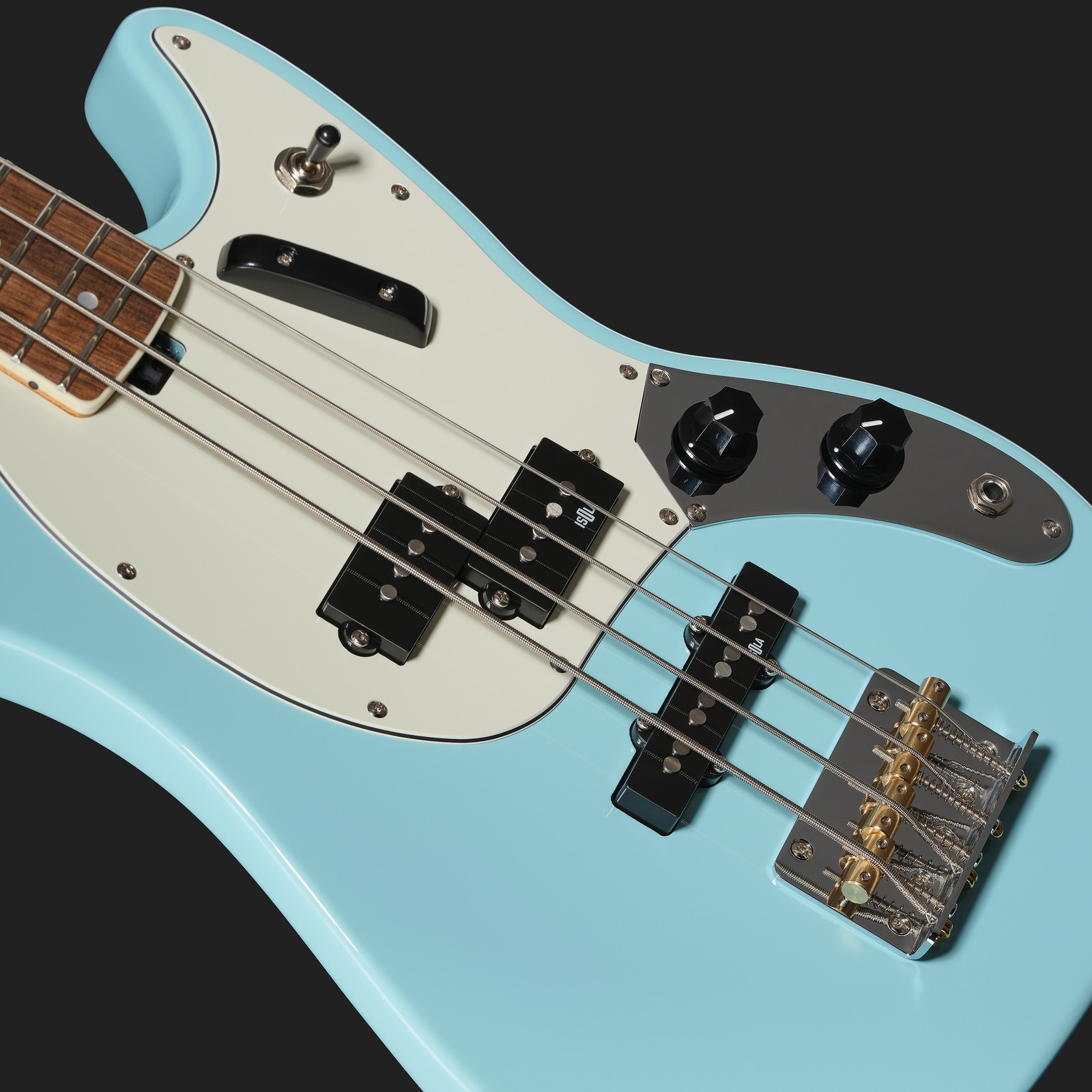 Harley Benton MV-4MSB Daphne Blue, Tonabnehmer
